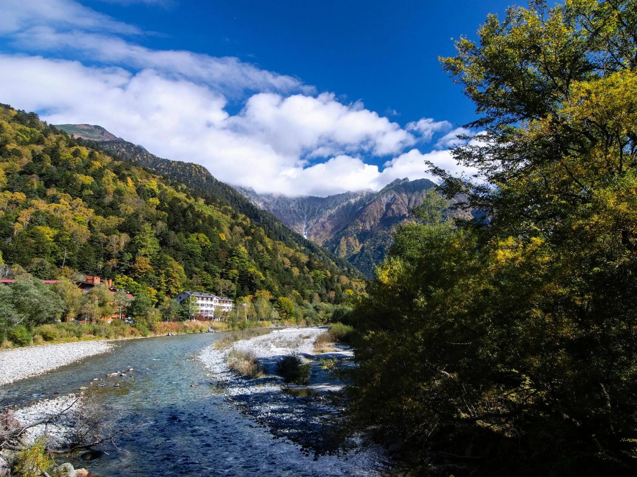 Area and facilities in Kamikochi Lemeiesta Hotel