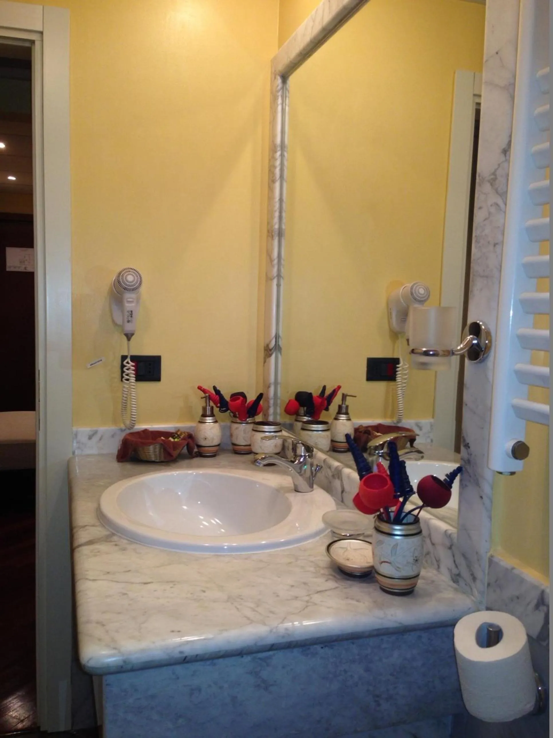 Shower in Aksai Residence