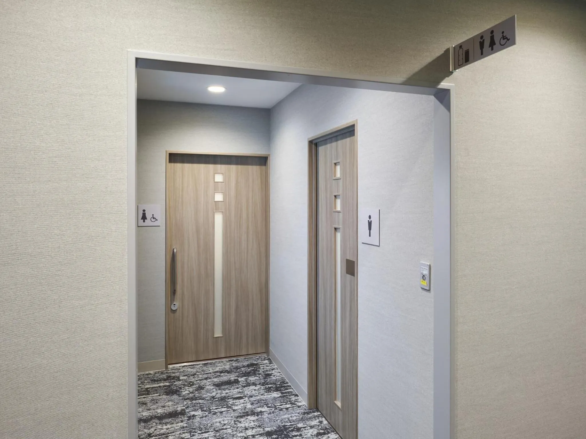 elevator in Hotel Villa Fontaine Tokyo-Nihombashi Mitsukoshimae