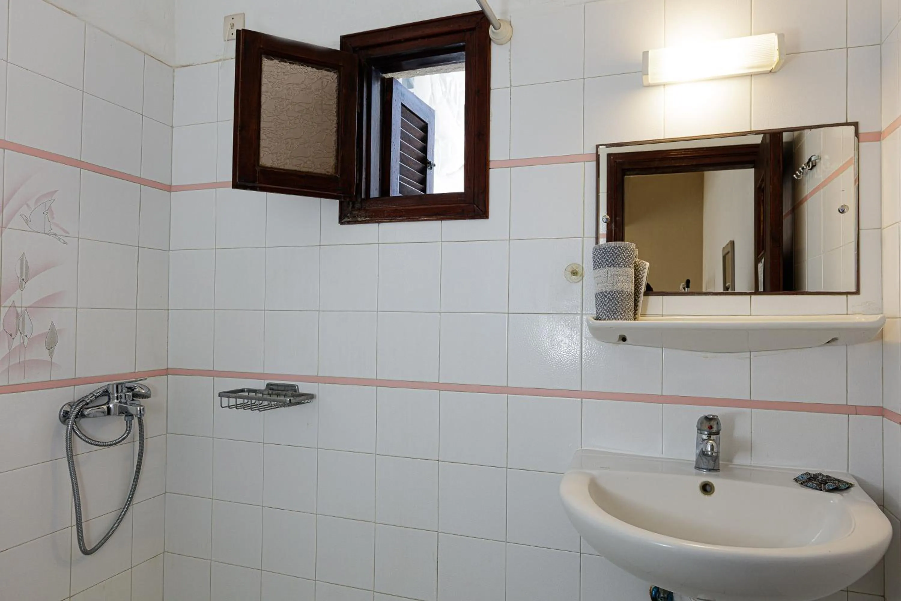 Bathroom in Kasteli Studios & Apartments