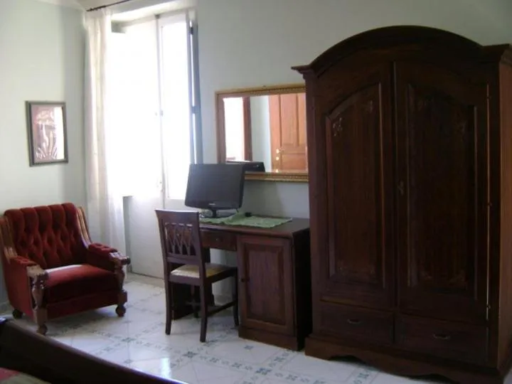 TV and multimedia in Kirillos IN CILENTO