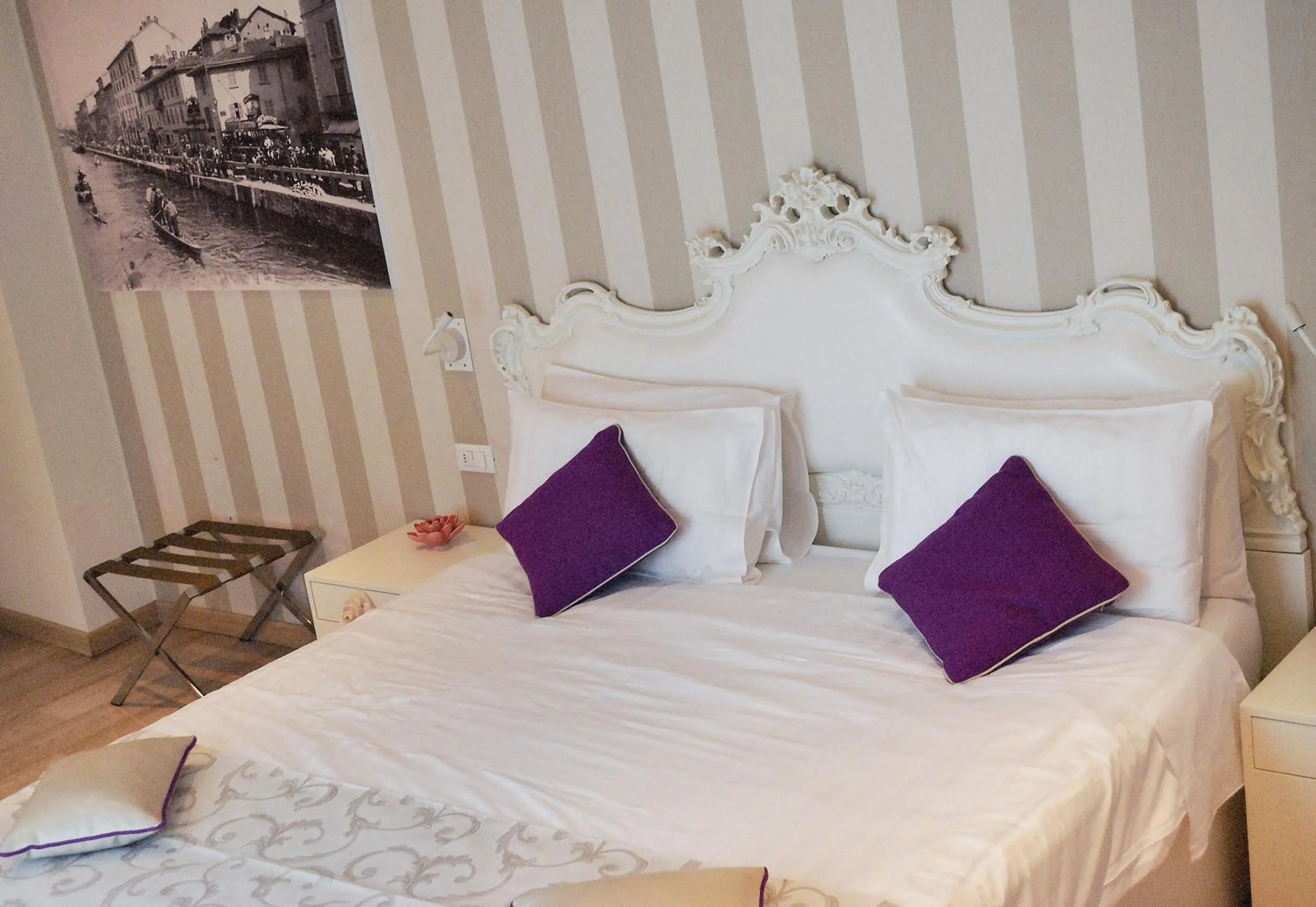 Photo of the whole room, Bed in Rooms Milano Duomo