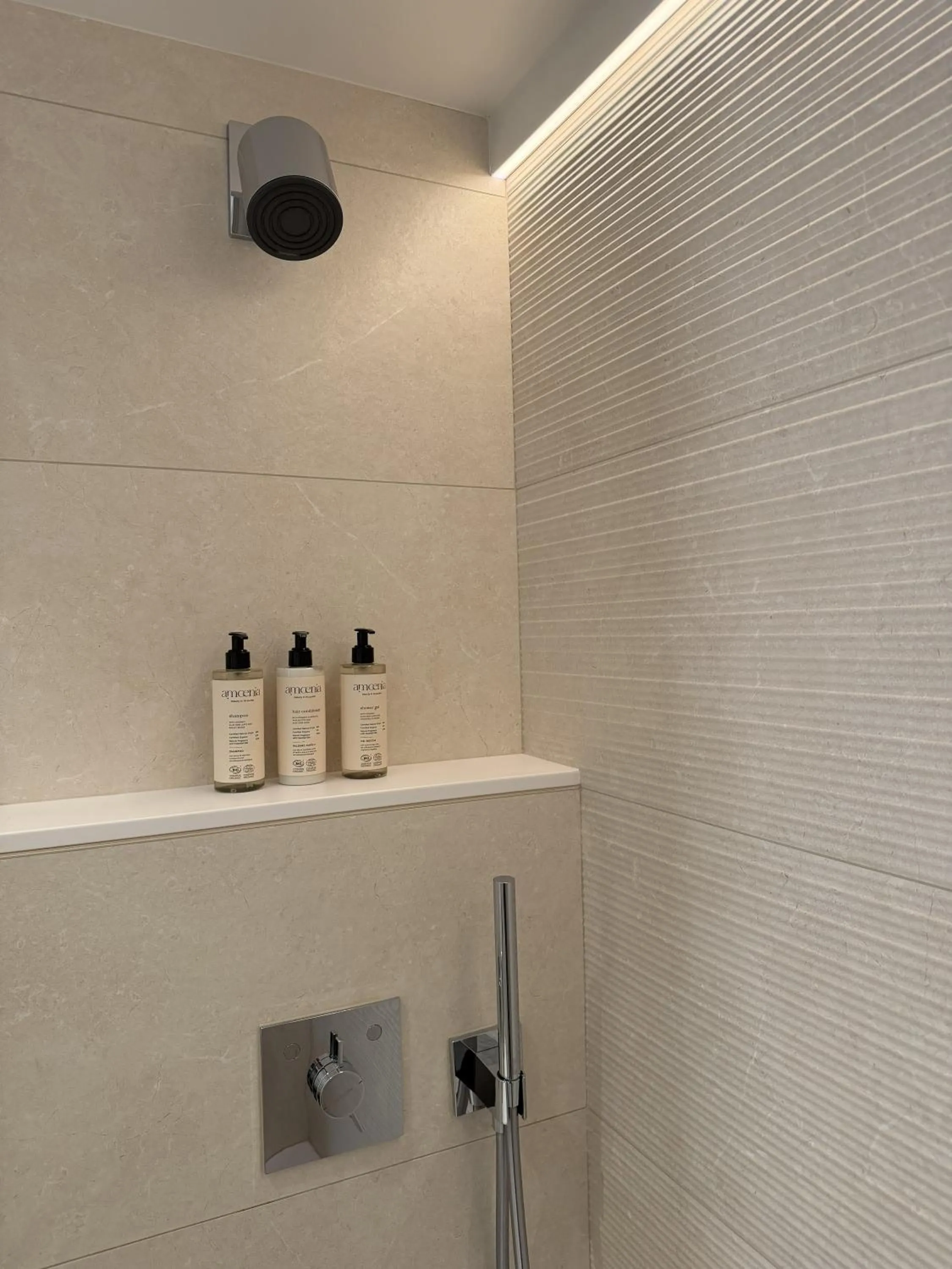 Chalgrin Boutique Hotel