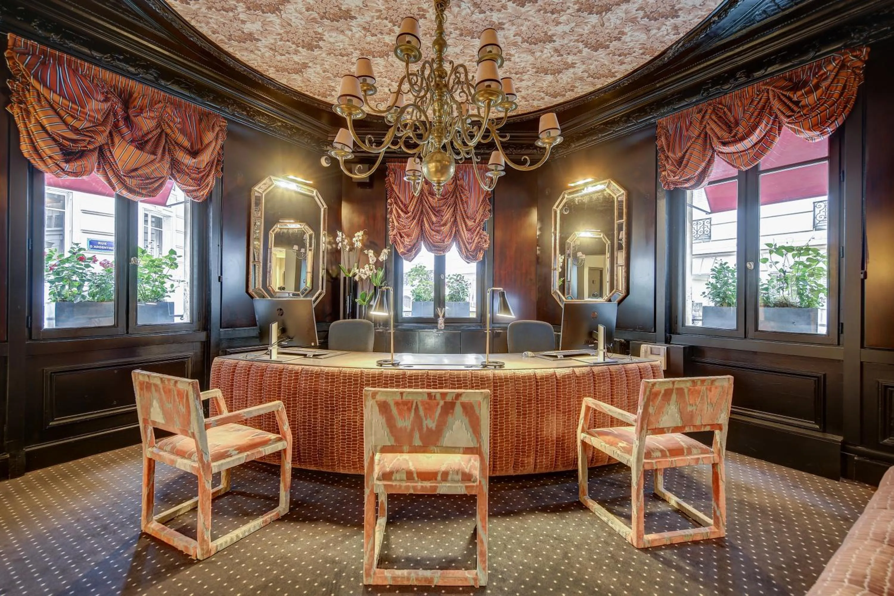 Chalgrin Boutique Hotel