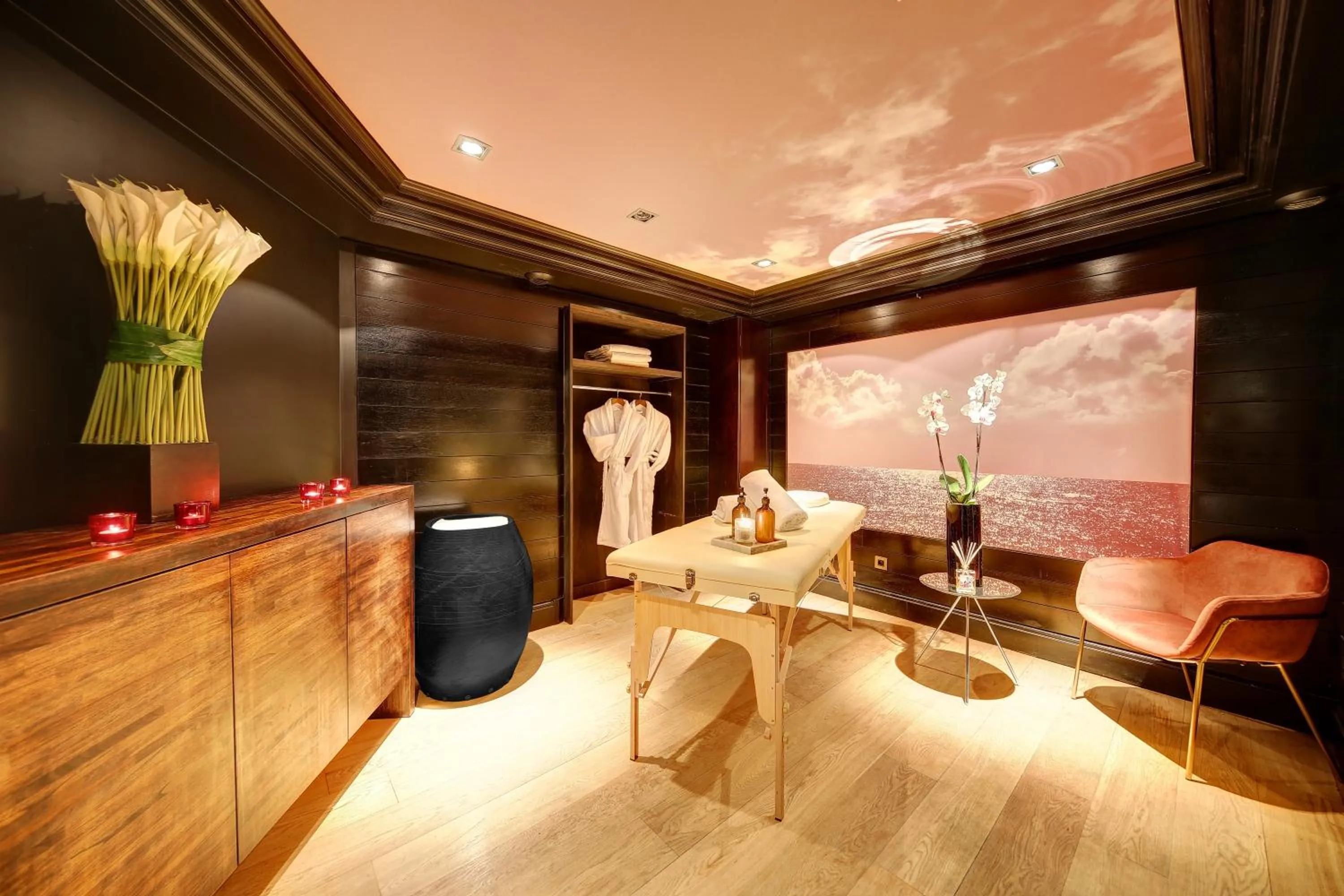 Spa and wellness centre/facilities in Chalgrin Boutique Hotel