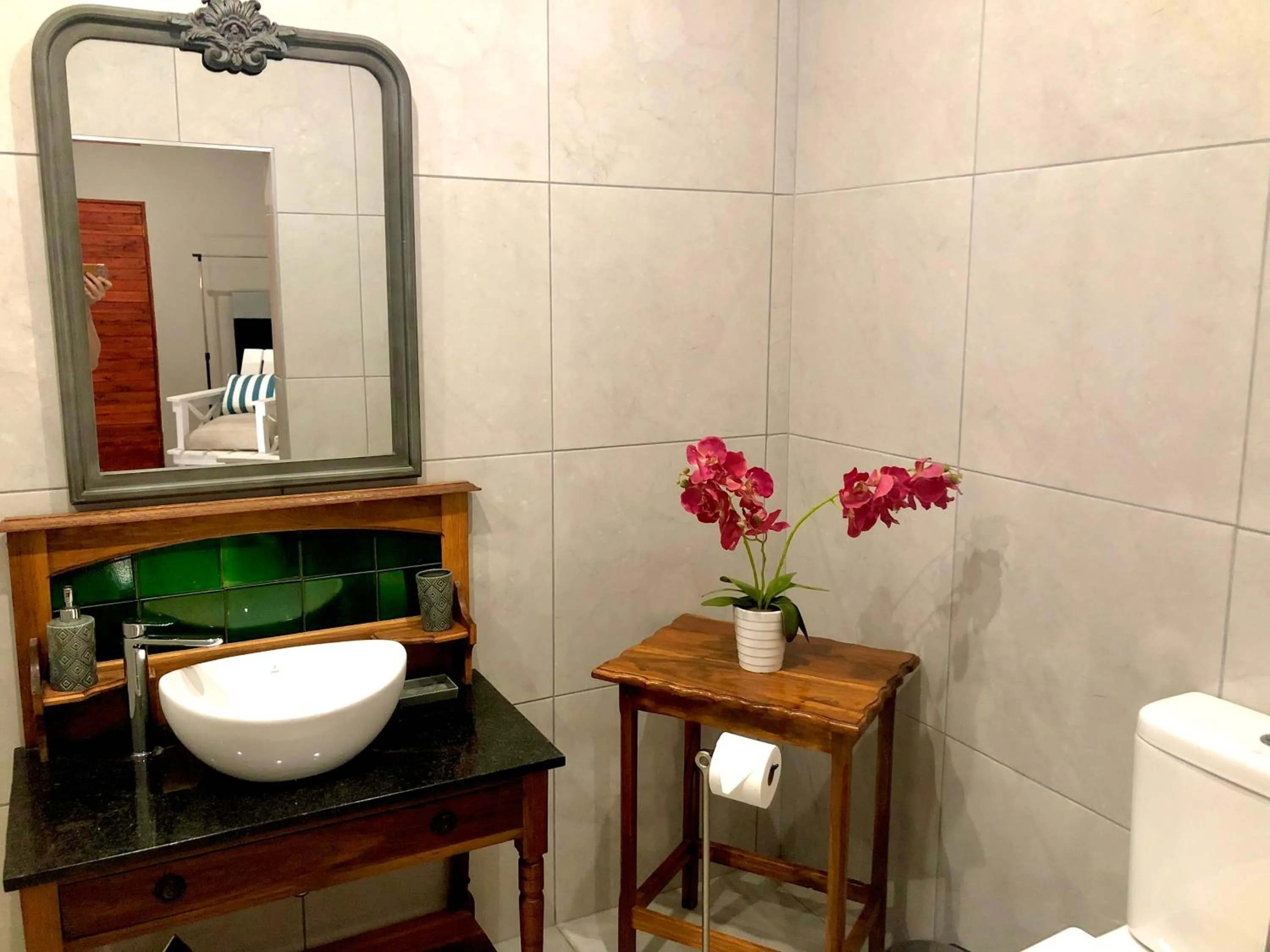 Toilet in Rooibos Retreat