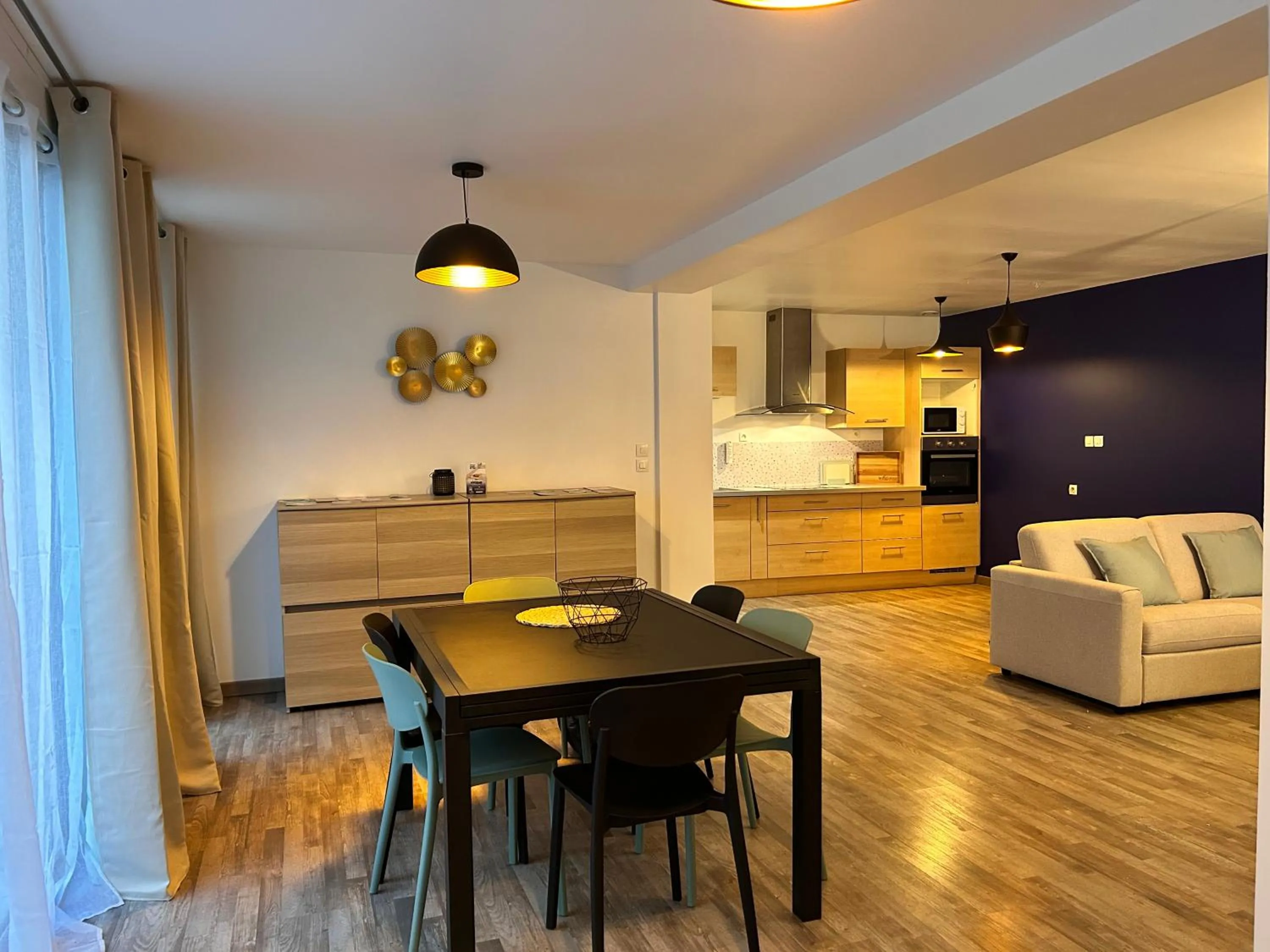 Dining area in Hôtel du Parc Thionville Centre
