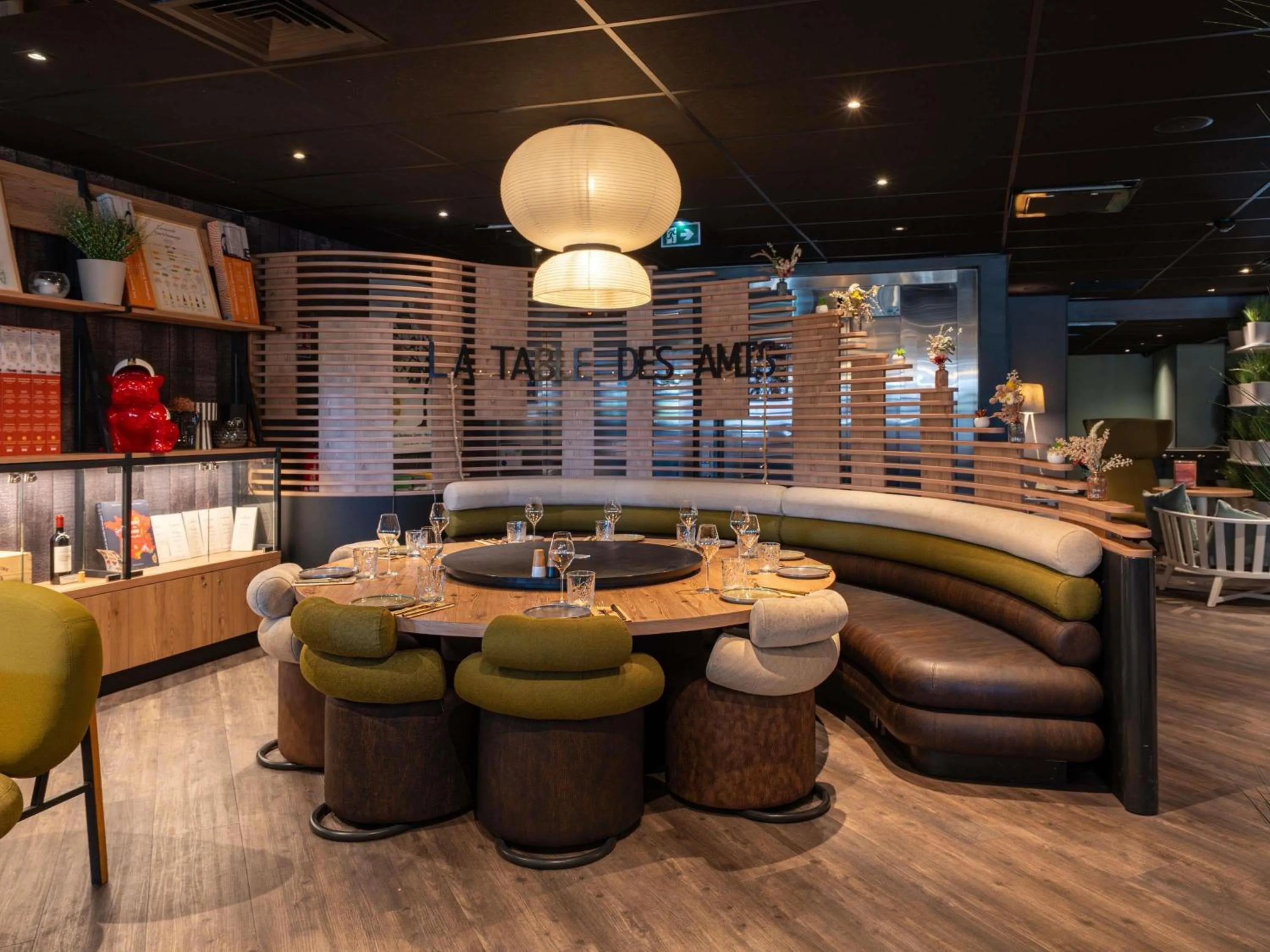 Lounge or bar in Novotel Bordeaux Centre Ville