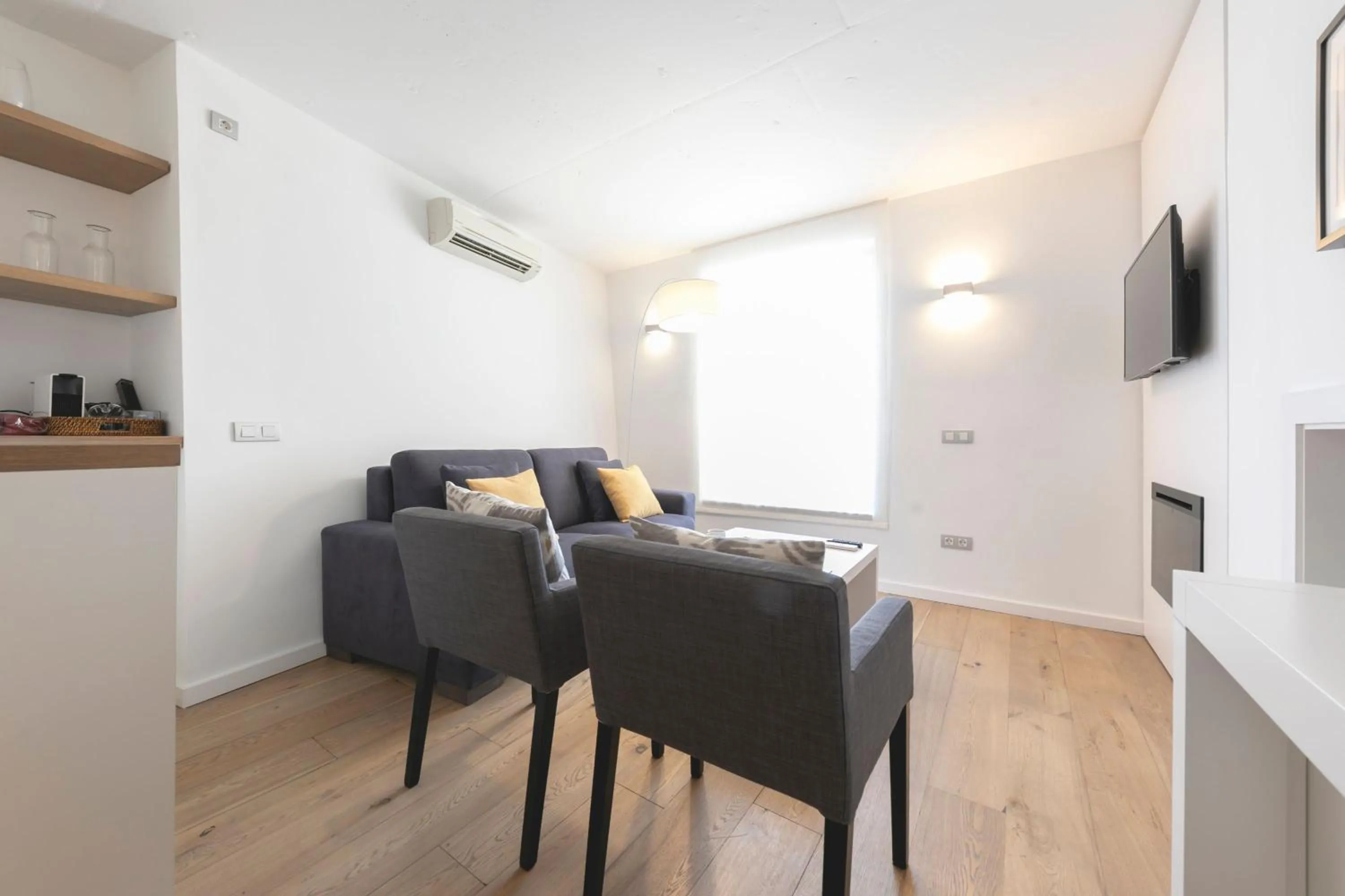 Living room in Bravissimo Portal Nou, with private garage