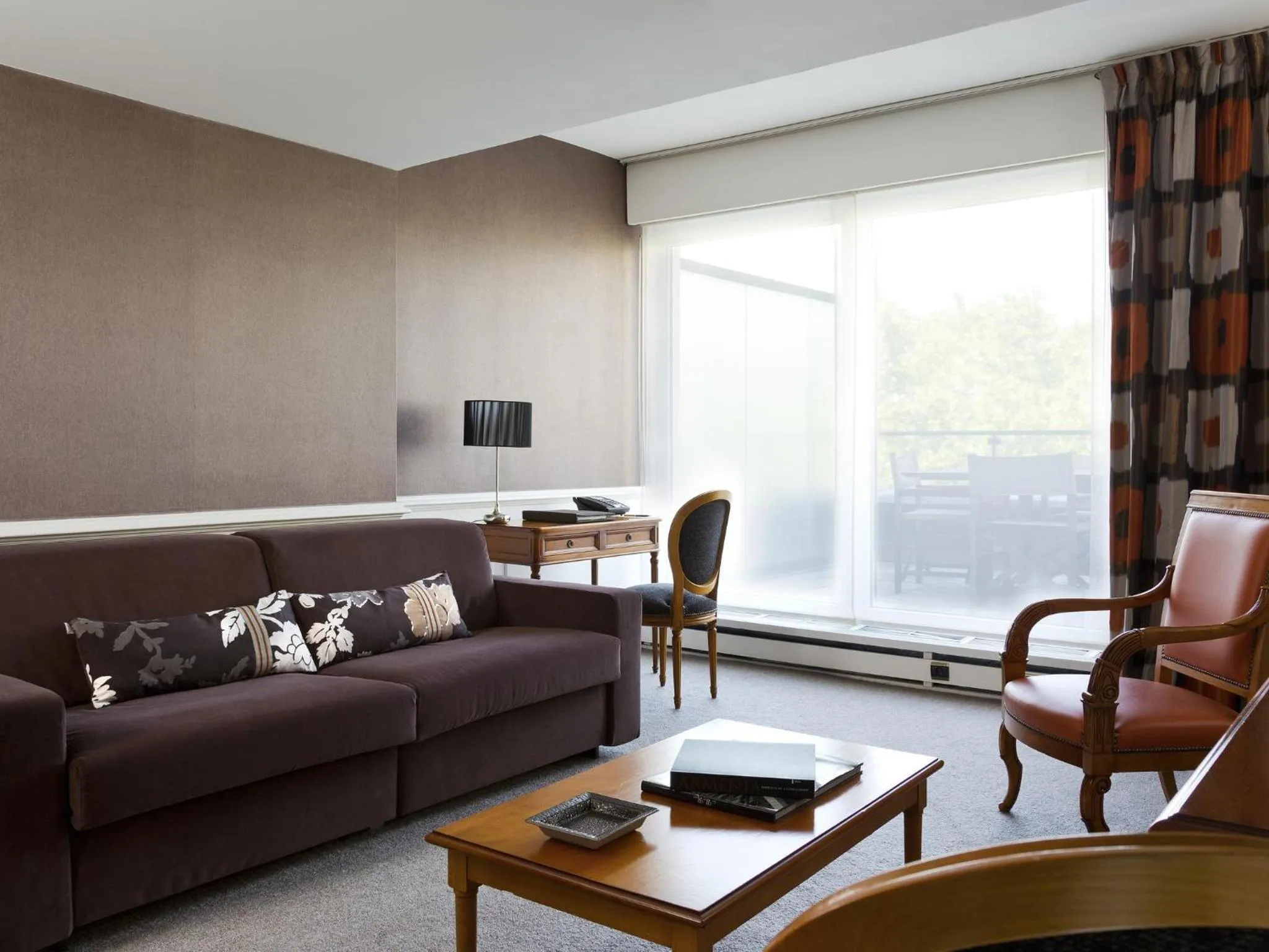 Photo of the whole room in Sofitel Strasbourg Grande Ile