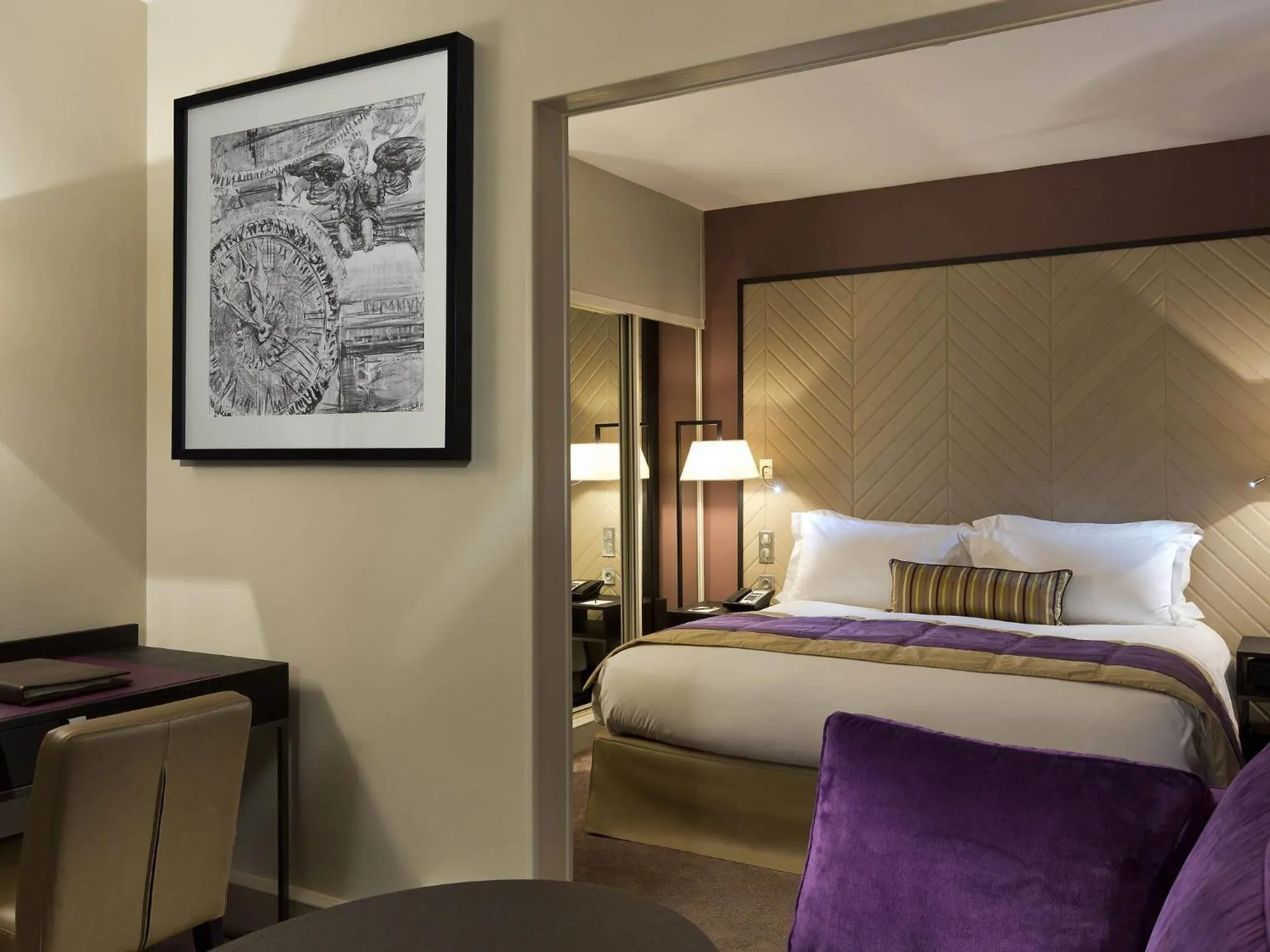 Photo of the whole room, Bed in Sofitel Strasbourg Grande Ile