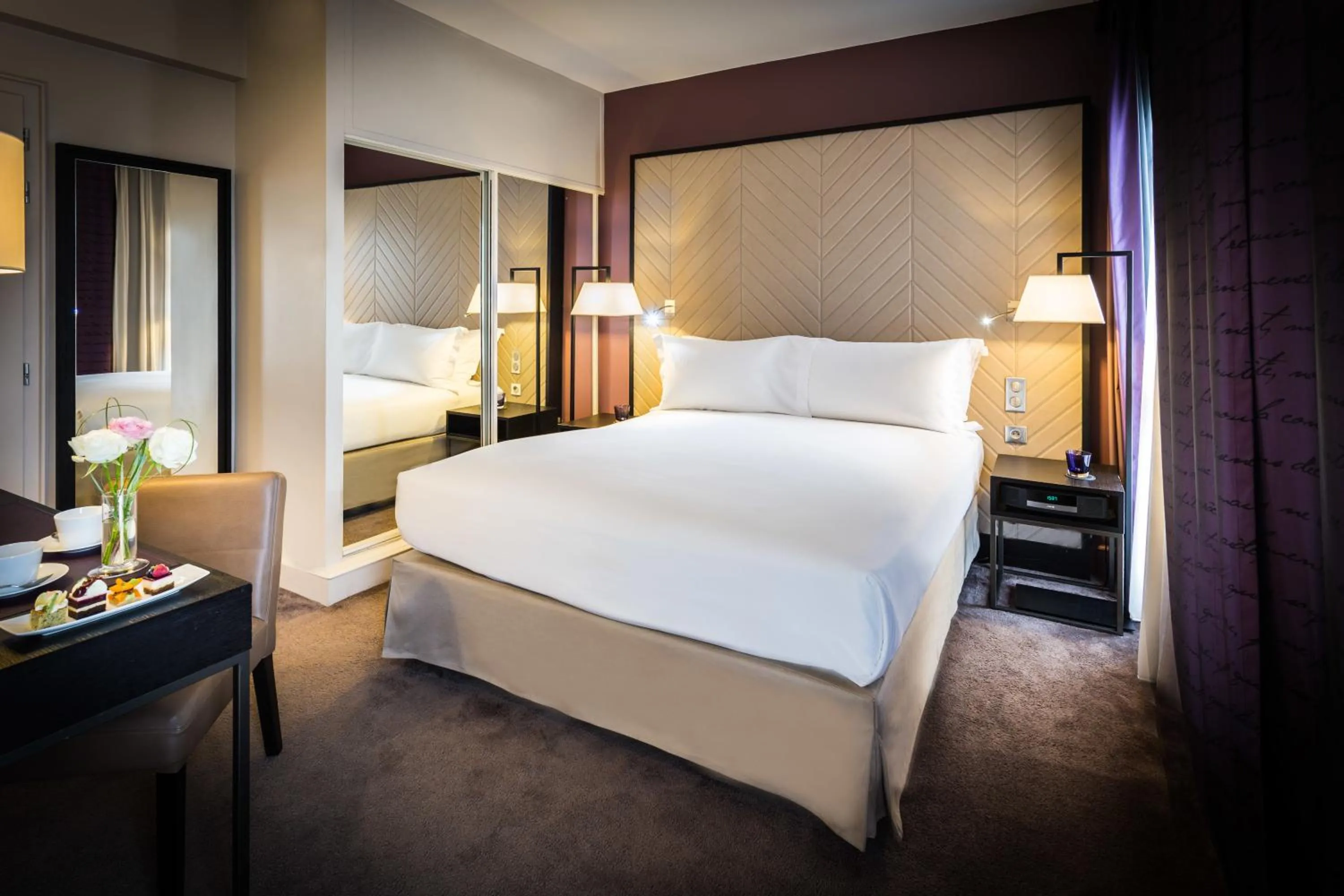 Bed in Sofitel Strasbourg Grande Ile