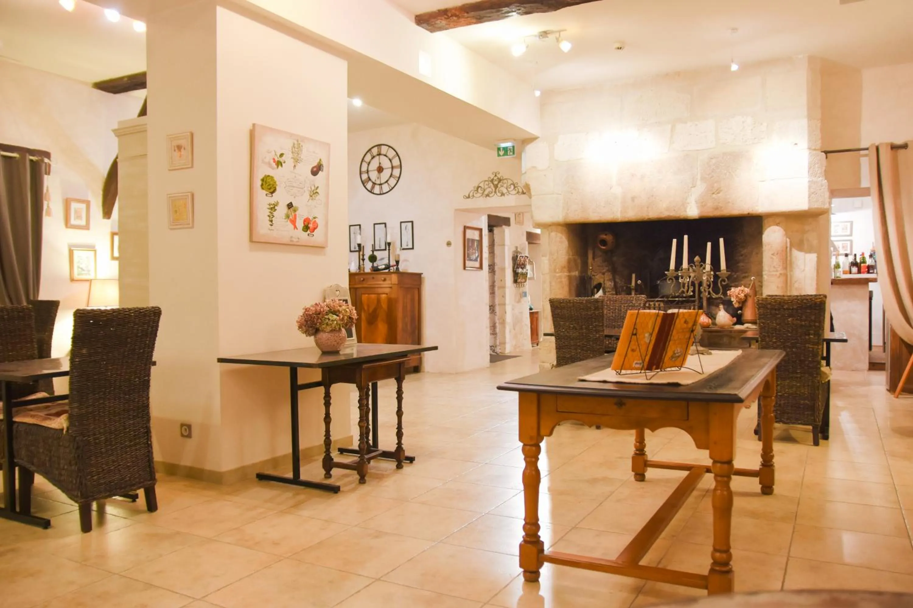 Restaurant/places to eat in Le Mas Des Bories - Grand Perigueux