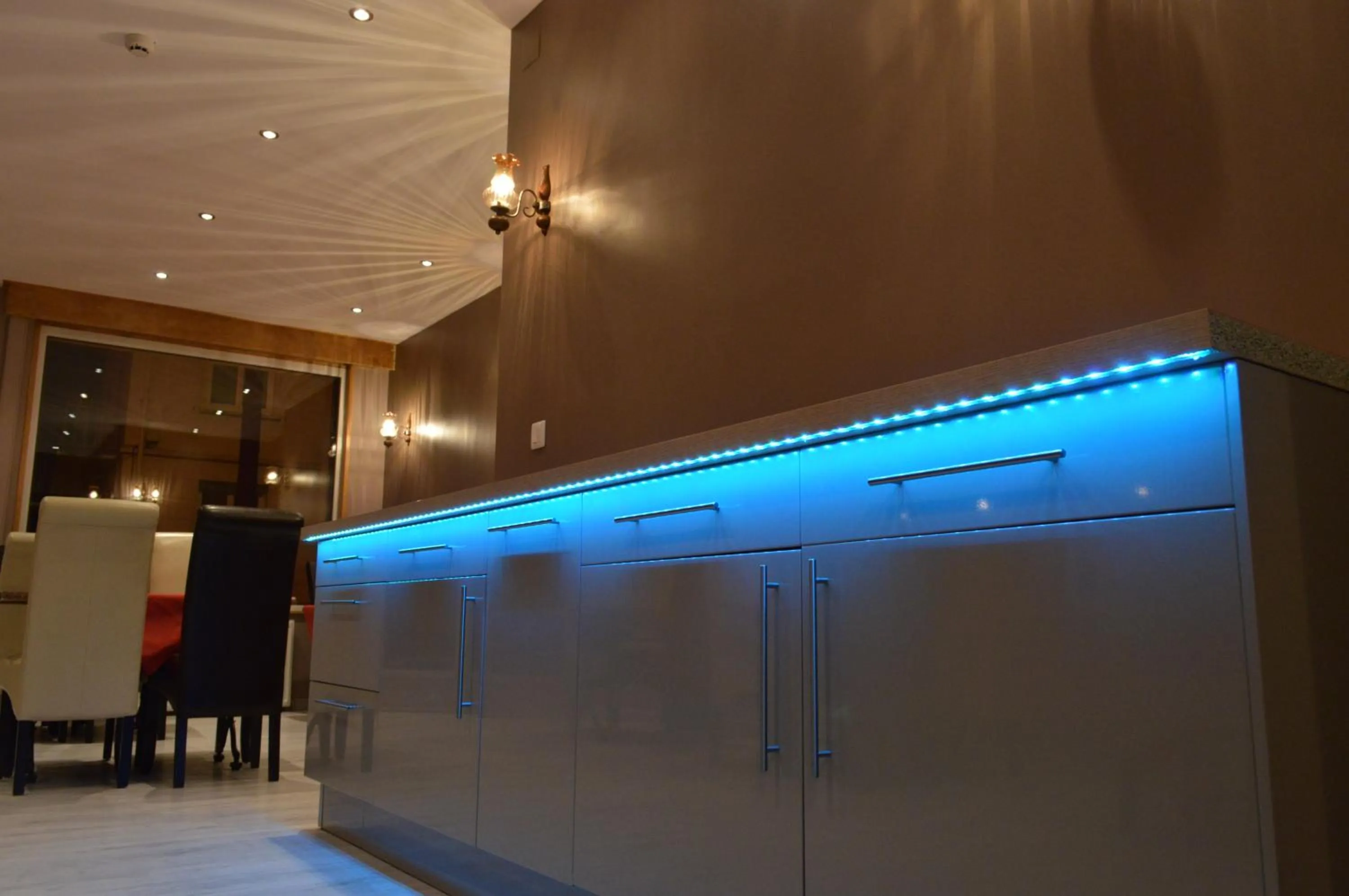 Decorative detail in Hôtel Timgad