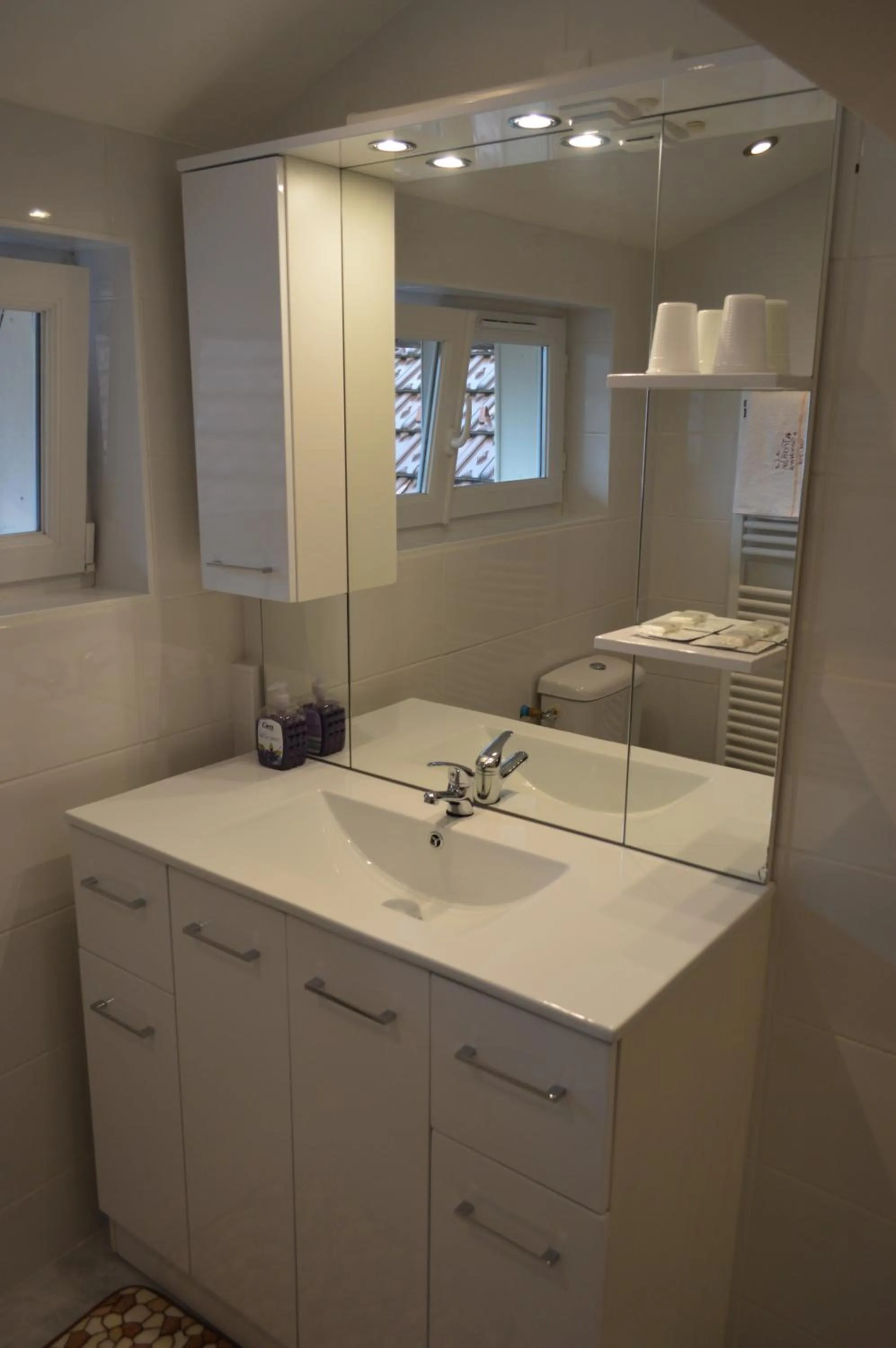 Bathroom in Hôtel Timgad