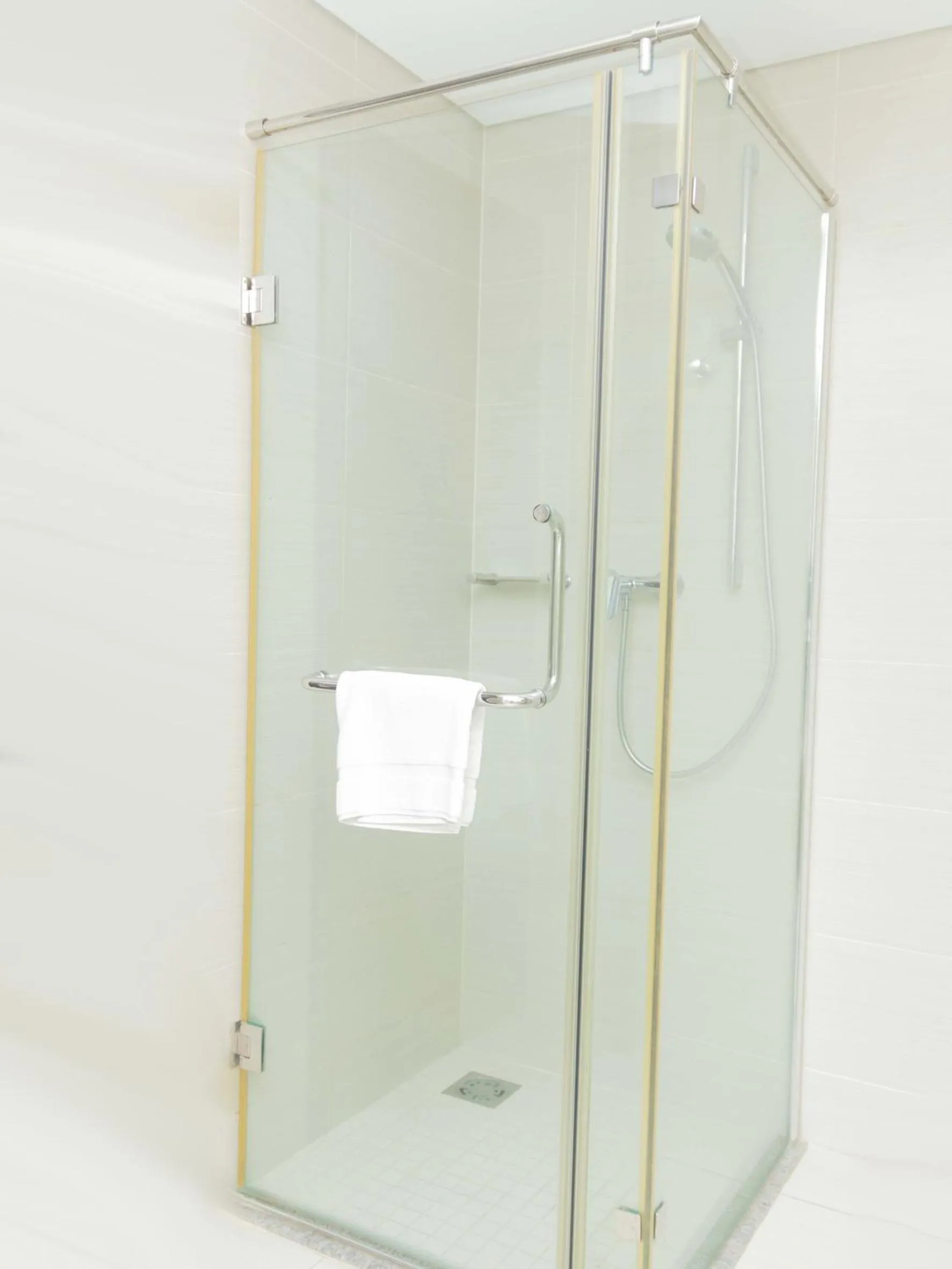 Shower in The Providence Hotel