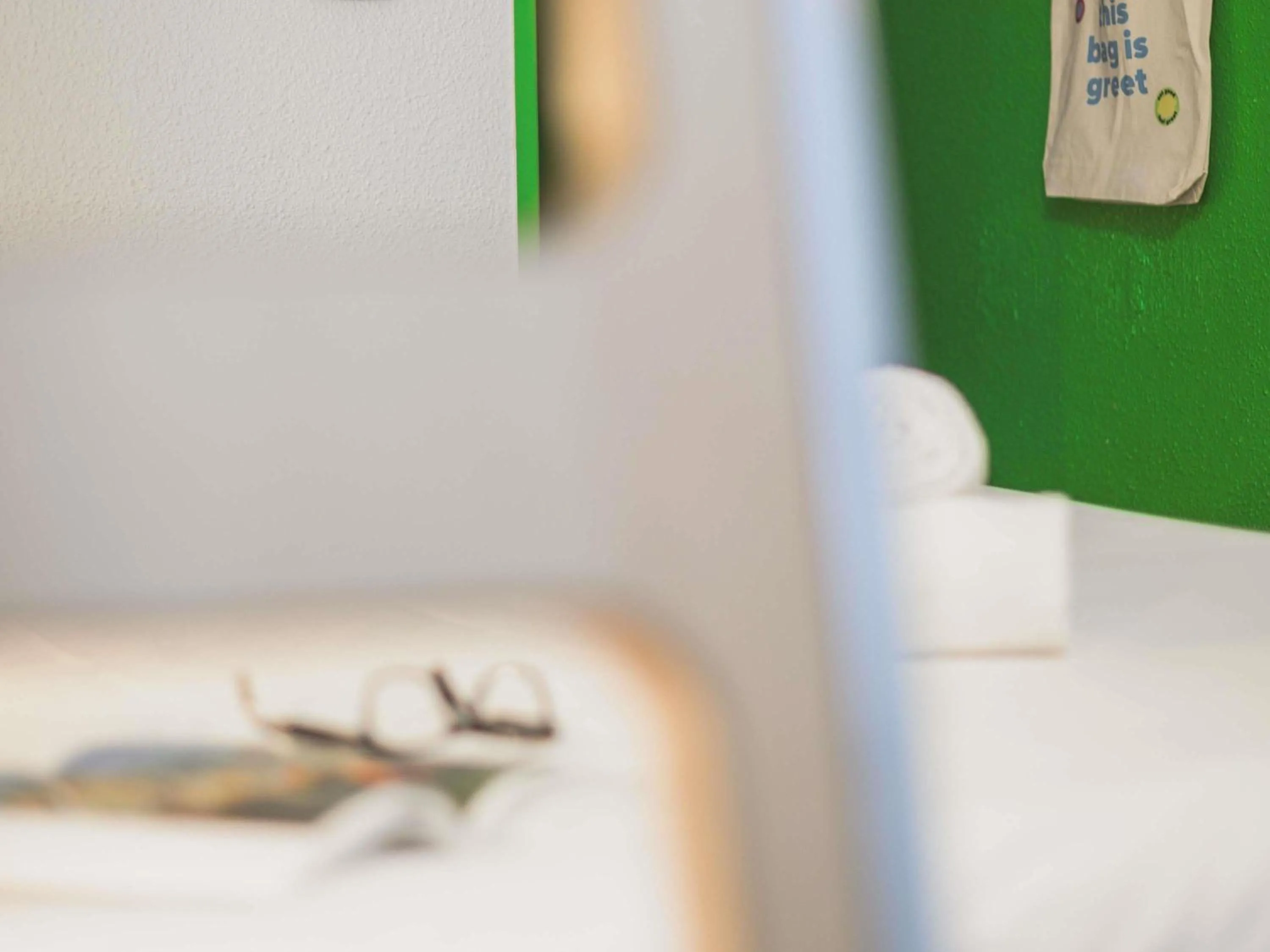 Bedroom, Bed in greet hôtel Annecy Cran-Gevrier by Accor