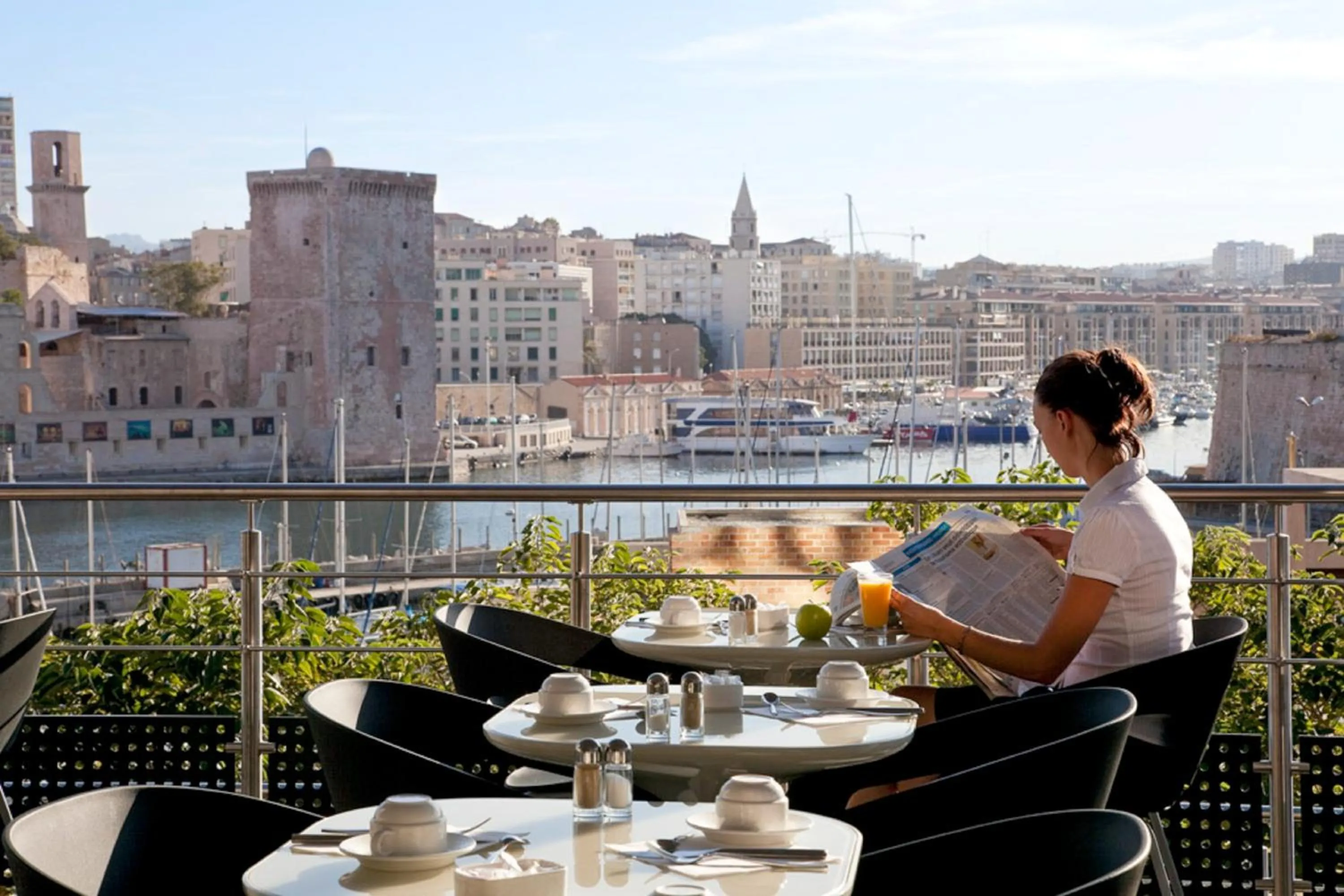 Balcony/Terrace in Novotel Marseille Vieux Port