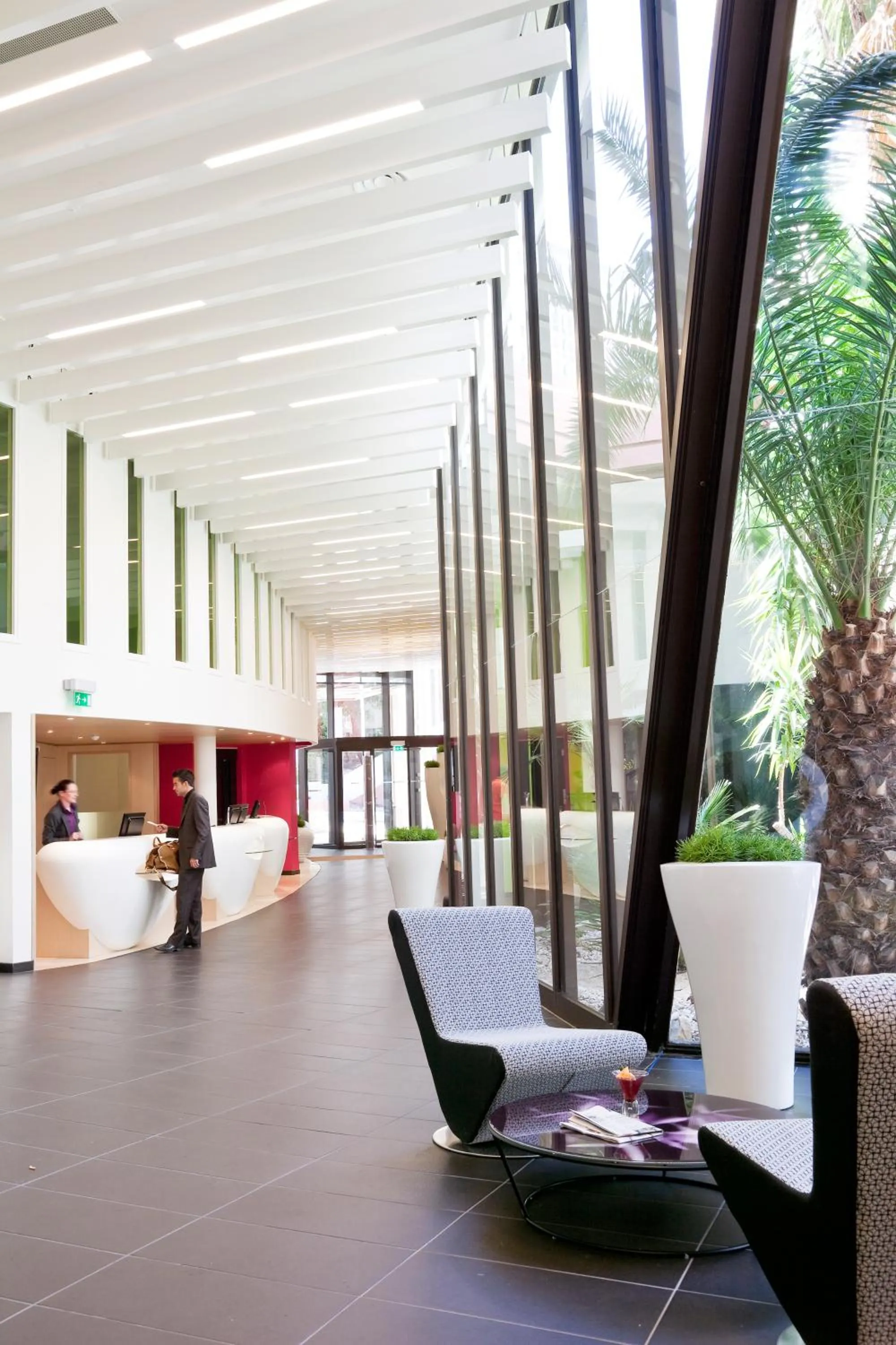 Lobby or reception in Novotel Marseille Vieux Port