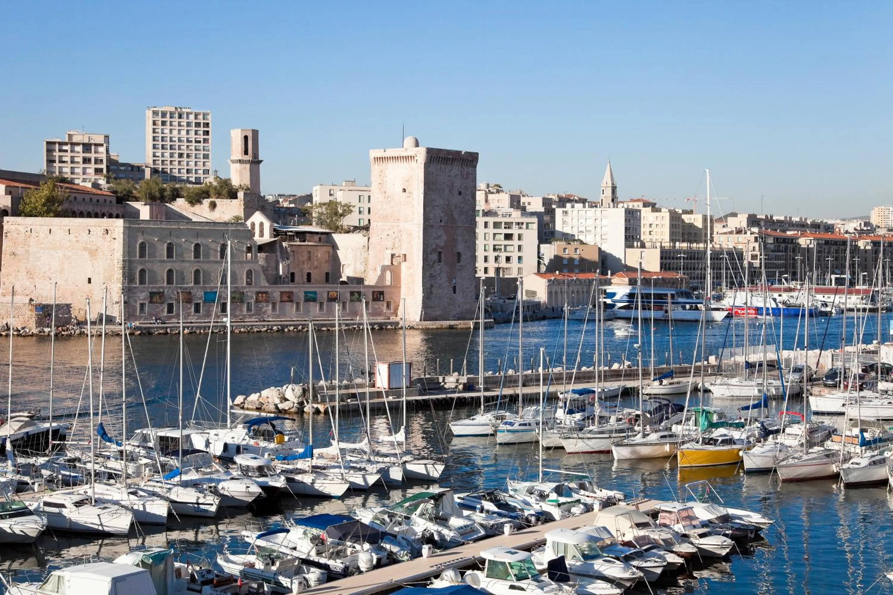 Bedroom in Novotel Marseille Vieux Port