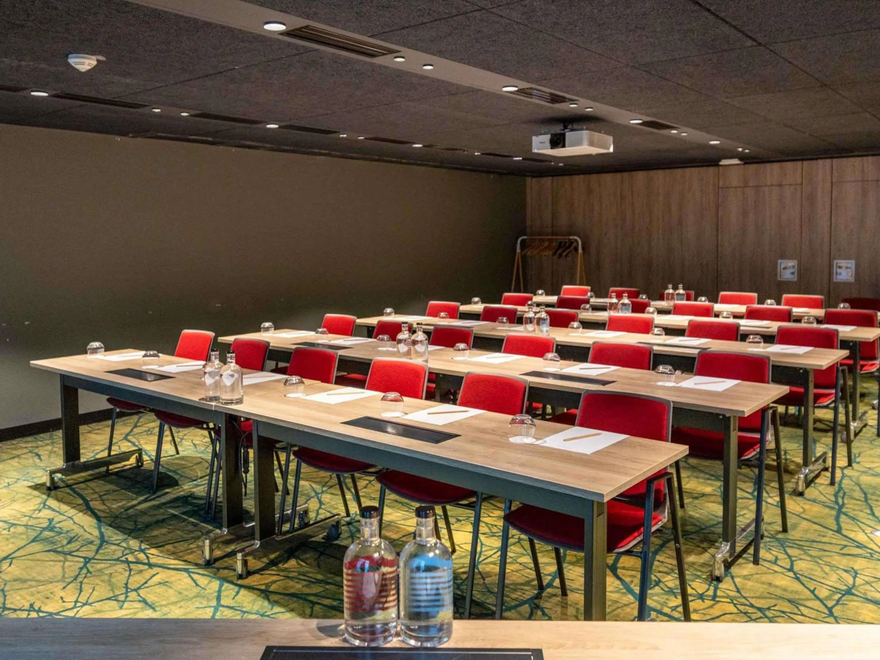 Meeting/conference room in Mercure Paris Centre Tour Eiffel