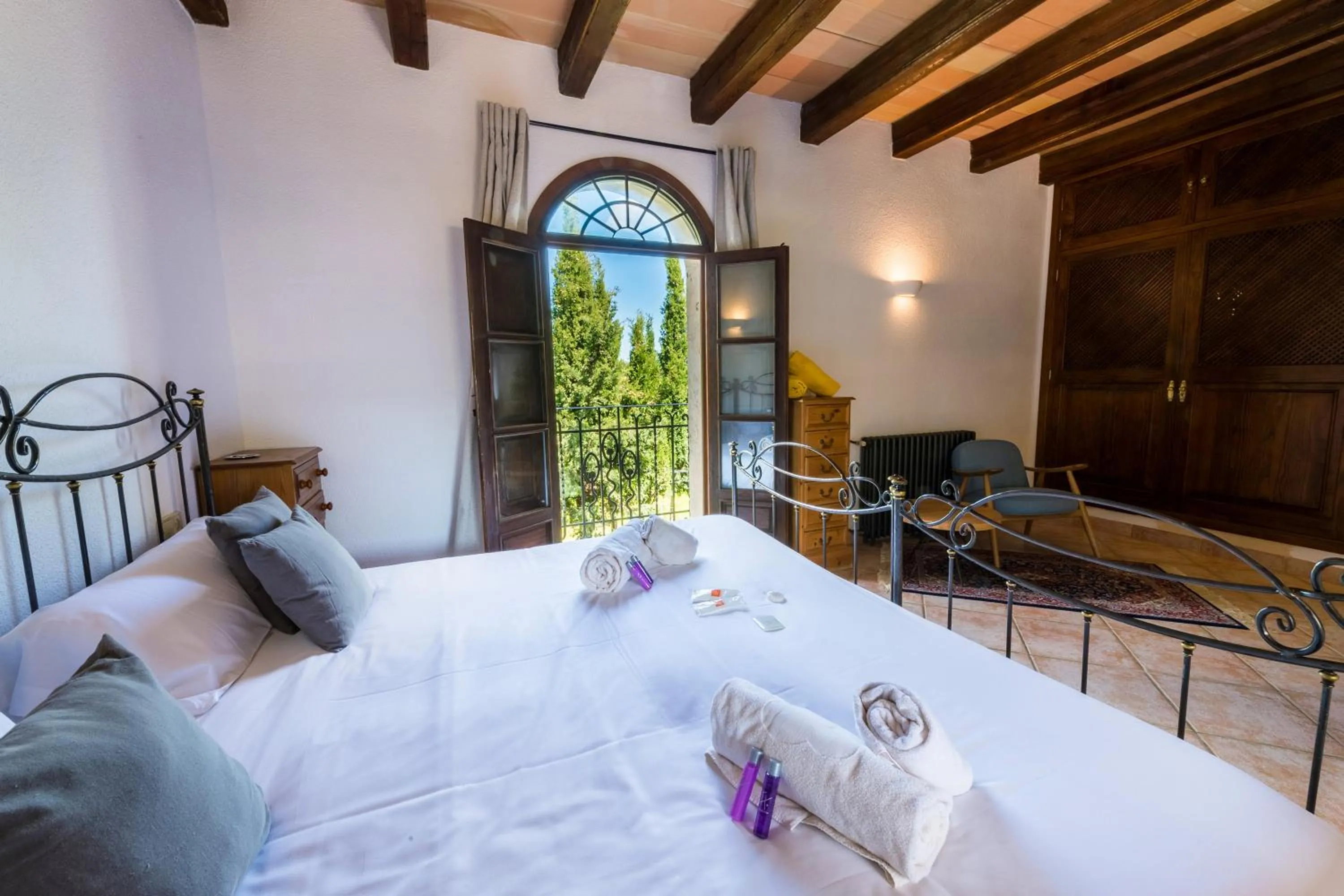 Photo of the whole room, Bed in New Can Furios Hotel by Can Calco Hotels