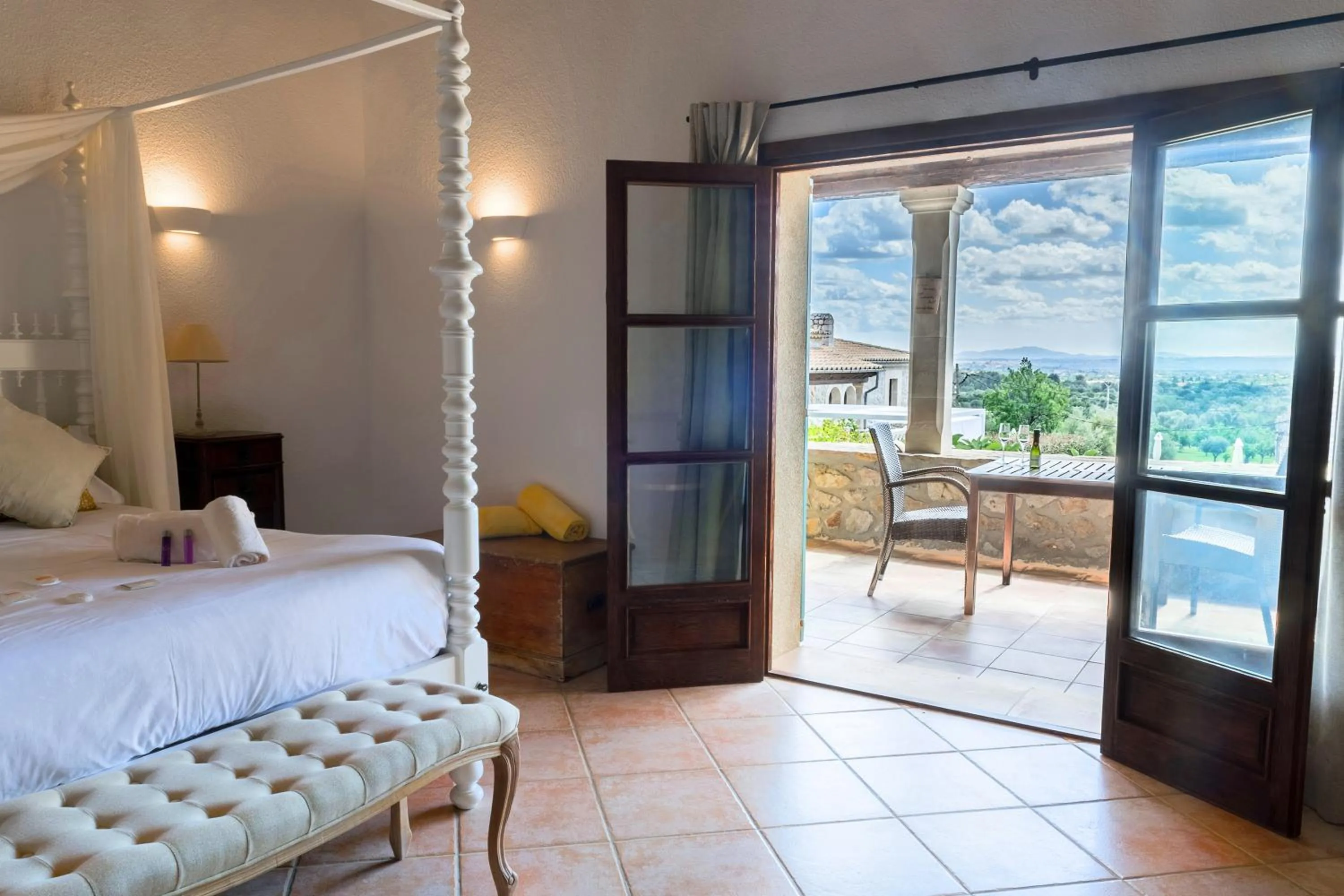 Garden view, Bed in New Can Furios Hotel by Can Calco Hotels