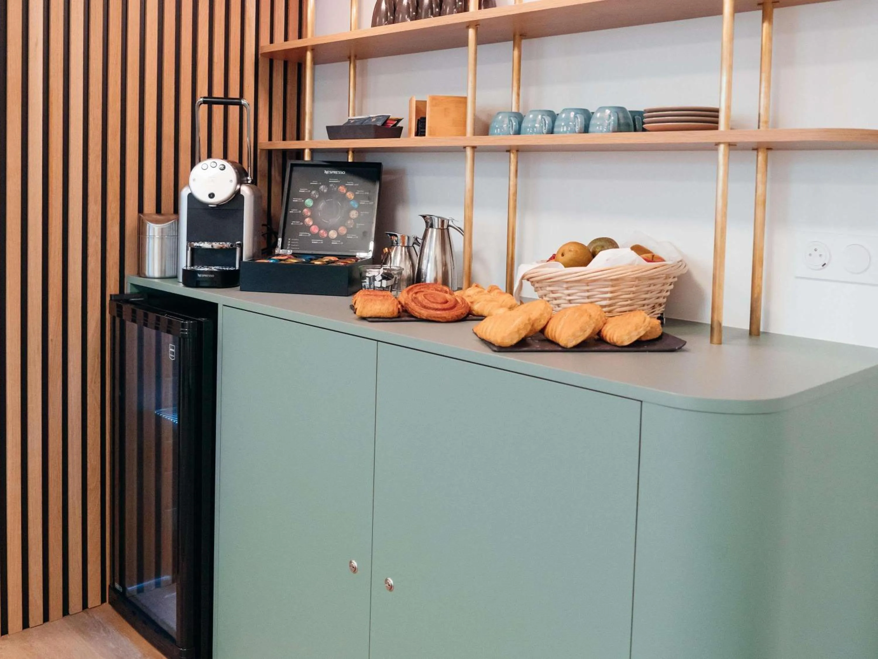 Meeting/conference room in Mercure Paris Val de Fontenay