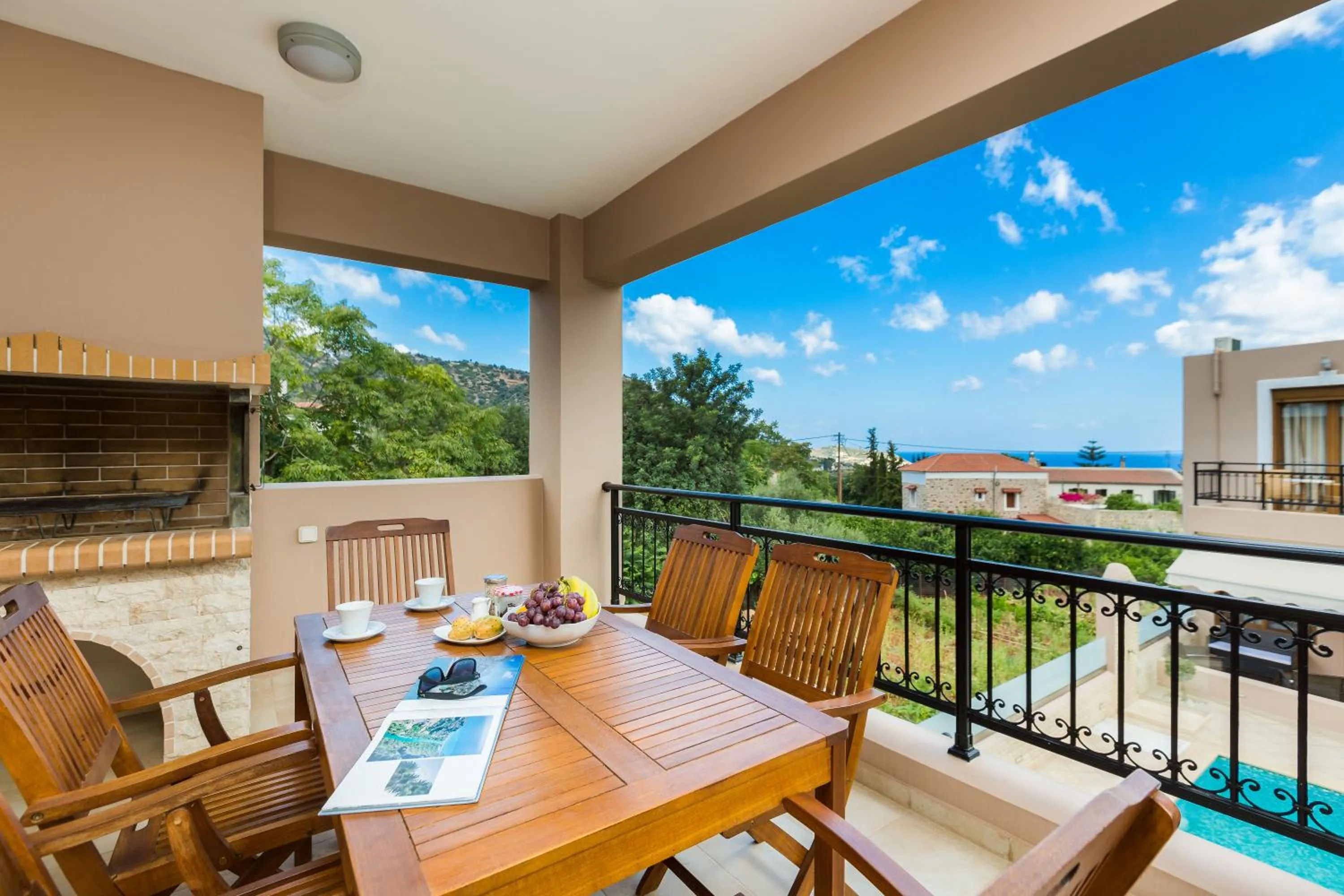 Balcony/Terrace in Pantheon Villas & Suites