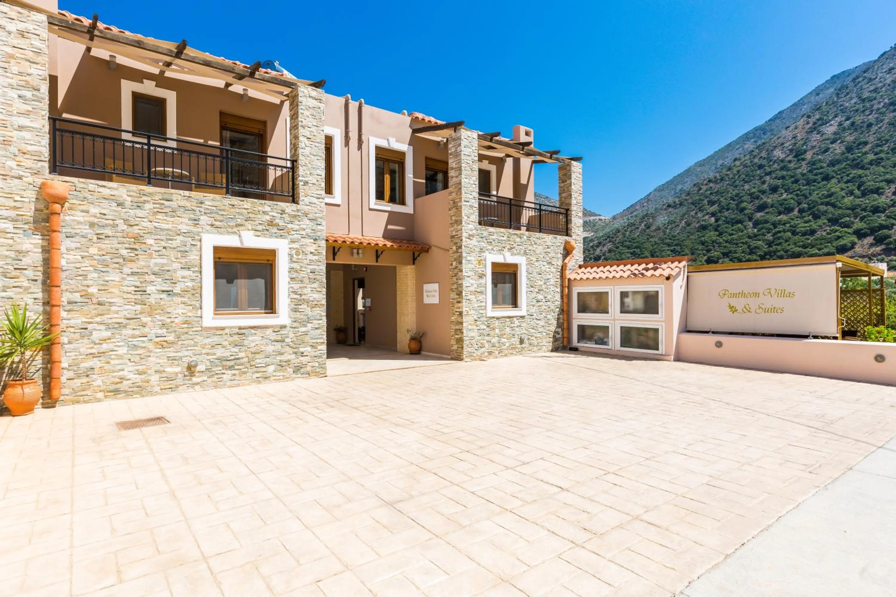 Property building in Pantheon Villas & Suites