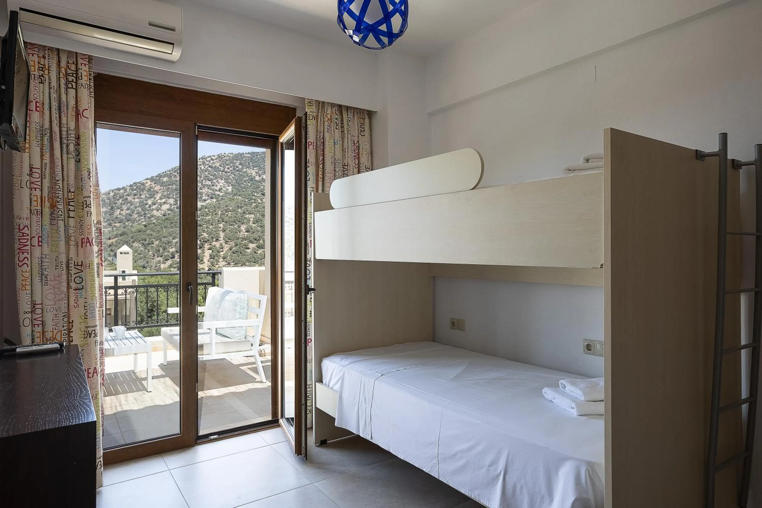 Bedroom, Bed in Pantheon Villas & Suites
