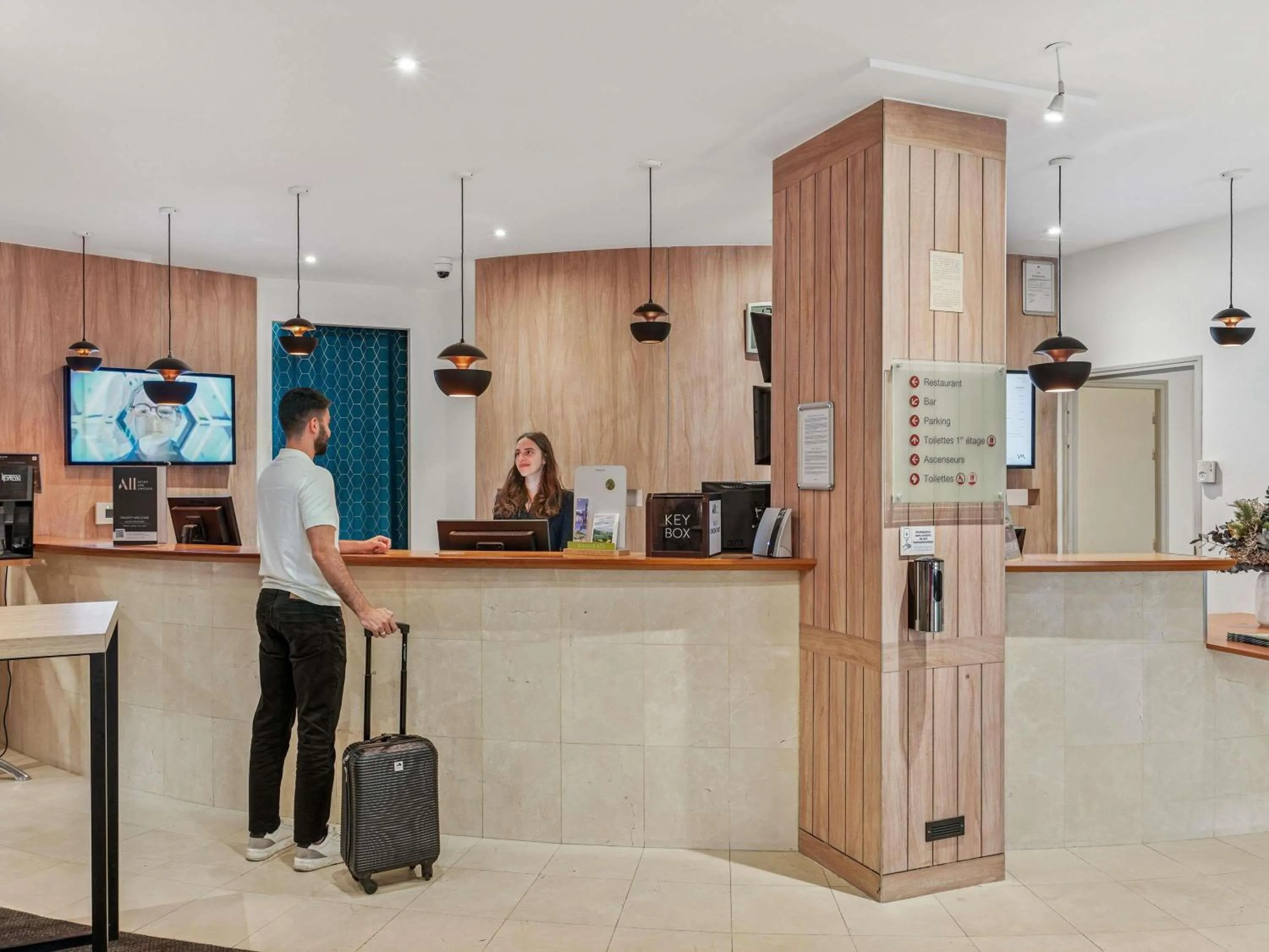 Property building in Mercure Paris Porte d'Orleans