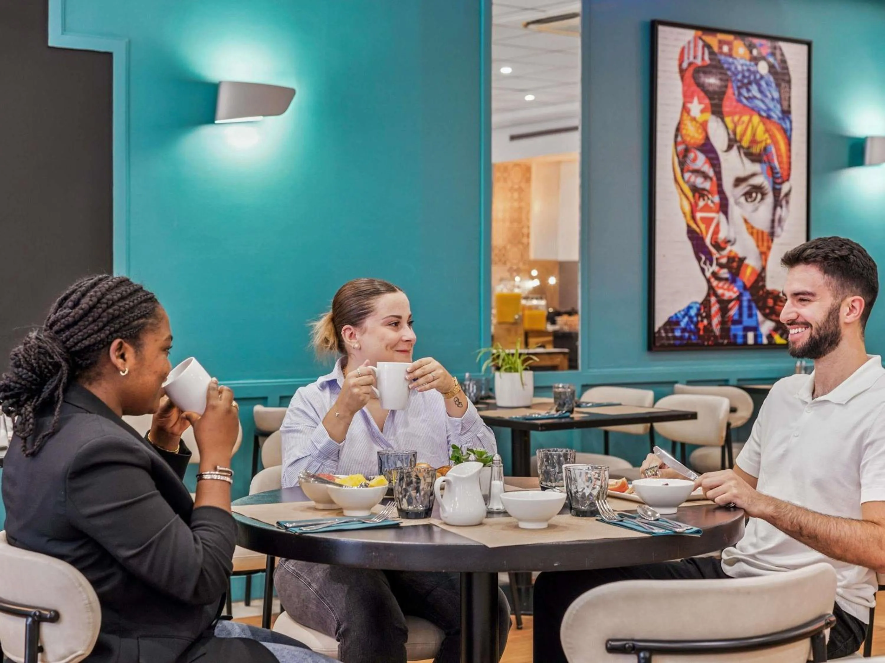 Breakfast in Mercure Paris Porte d'Orleans