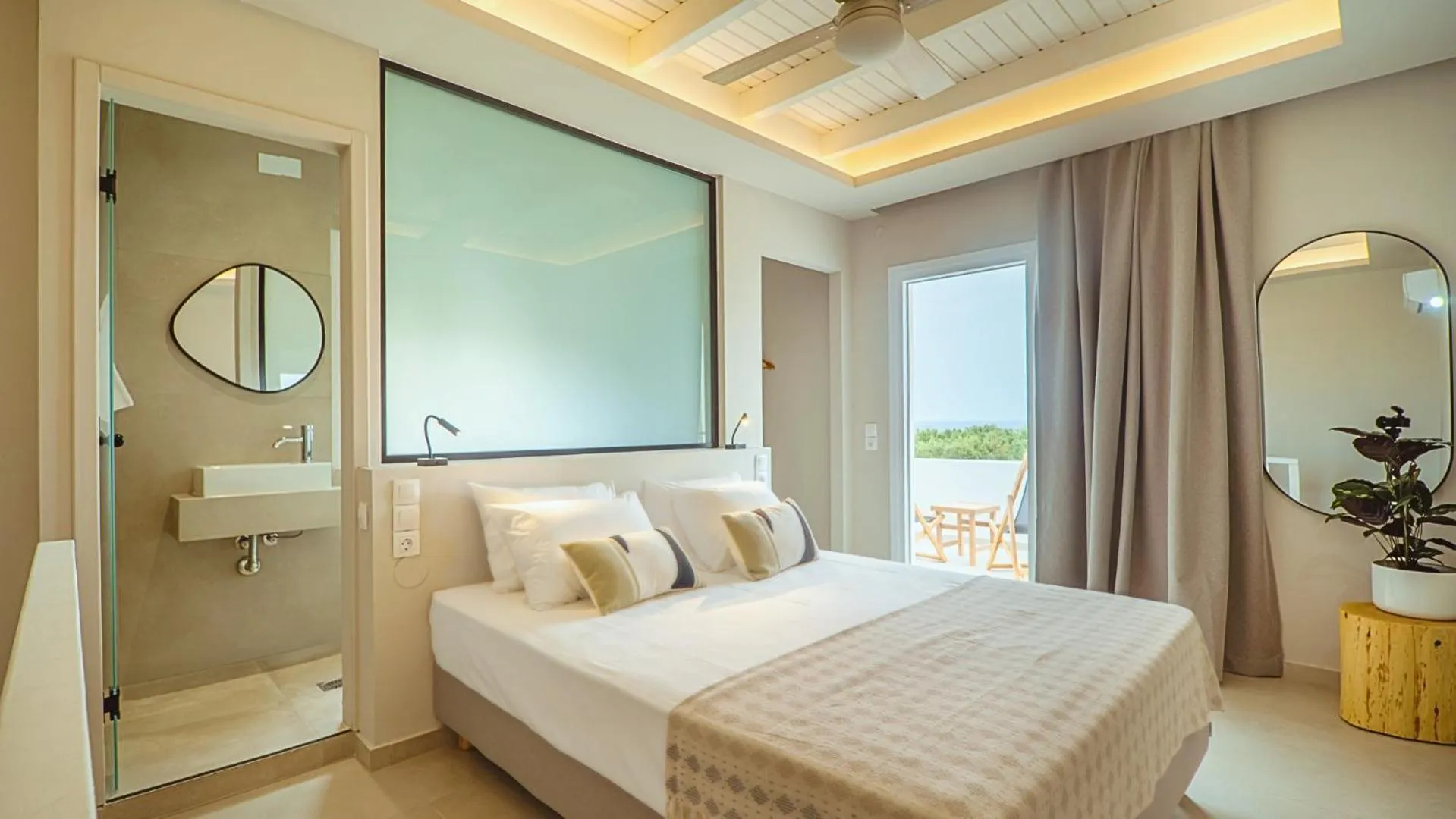 Shower in Fata Morgana Studios & Apartments