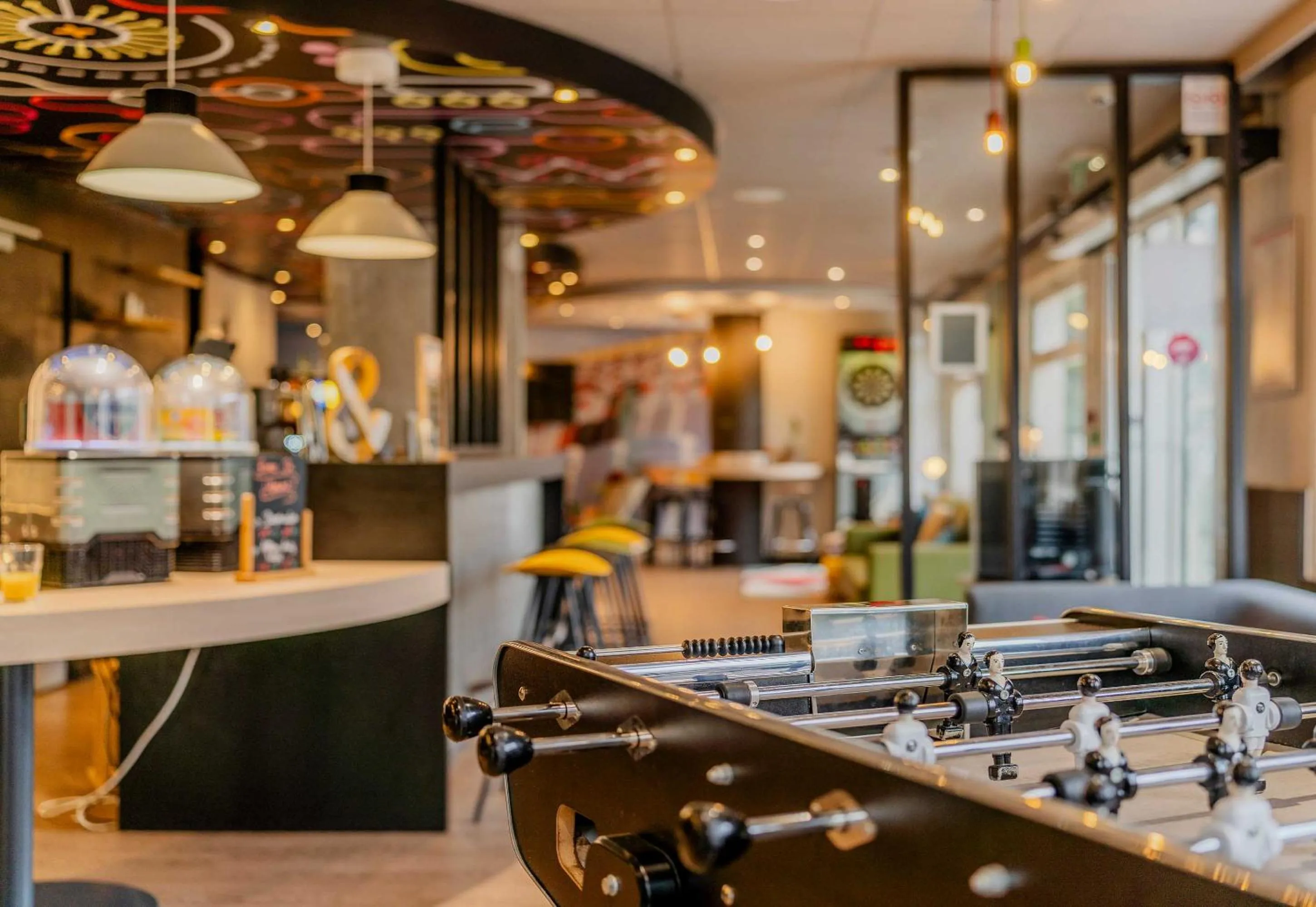 Seating area in B&B HOTEL Lille Villeneuve d'Ascq Hôtel de Ville