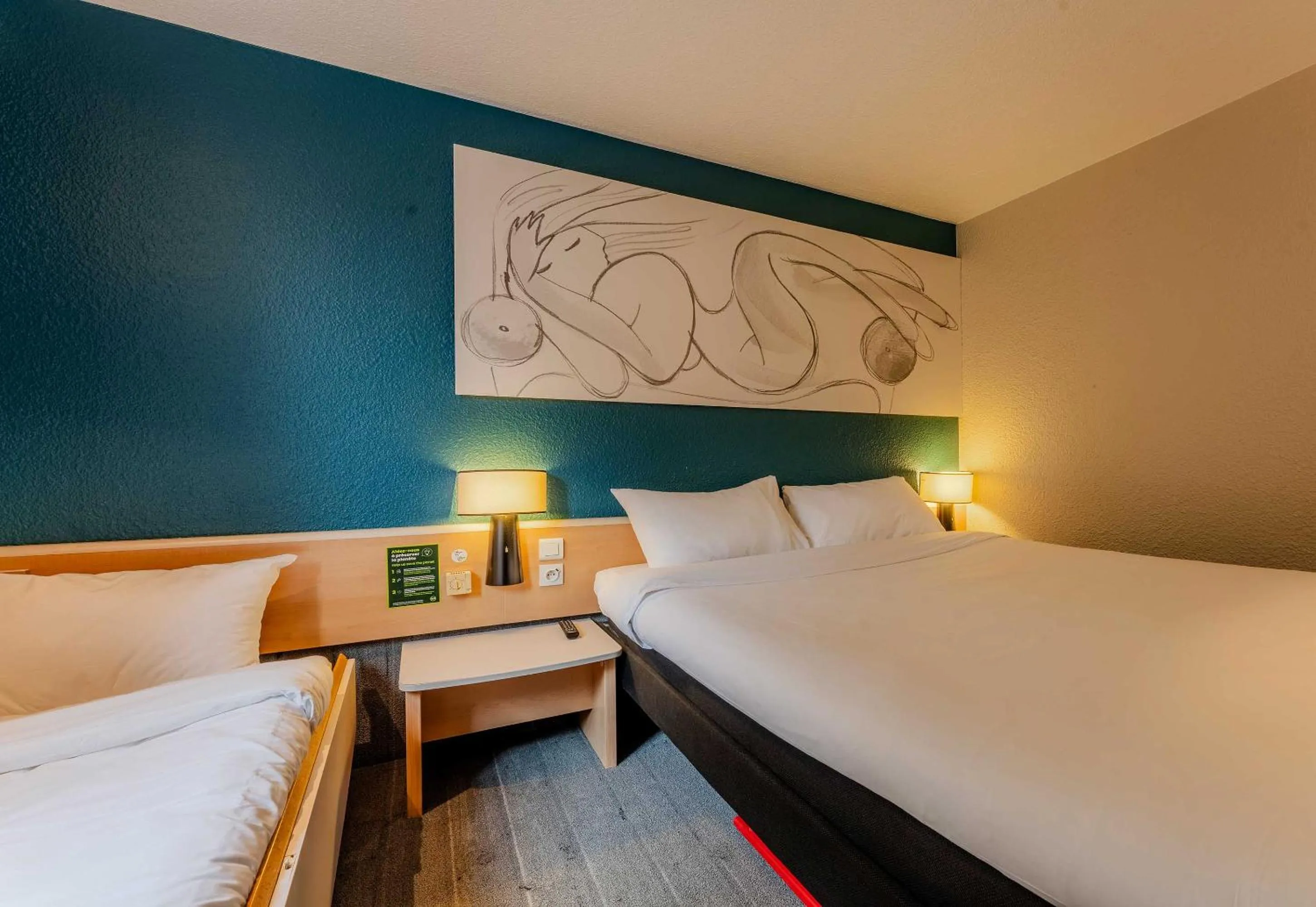 Bedroom, Bed in B&B HOTEL Lille Villeneuve d'Ascq Hôtel de Ville