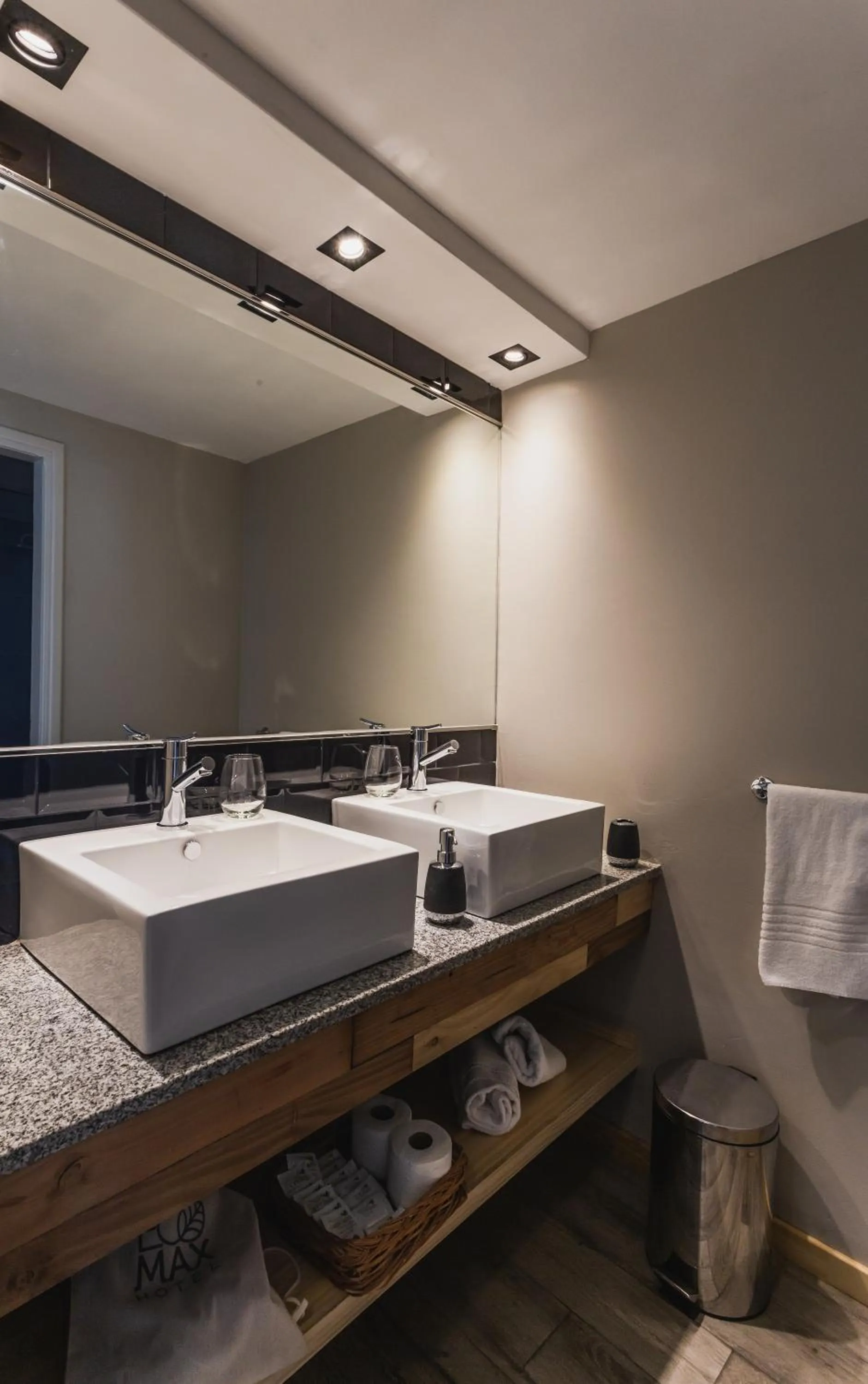 Bathroom in Hotel Eco Max