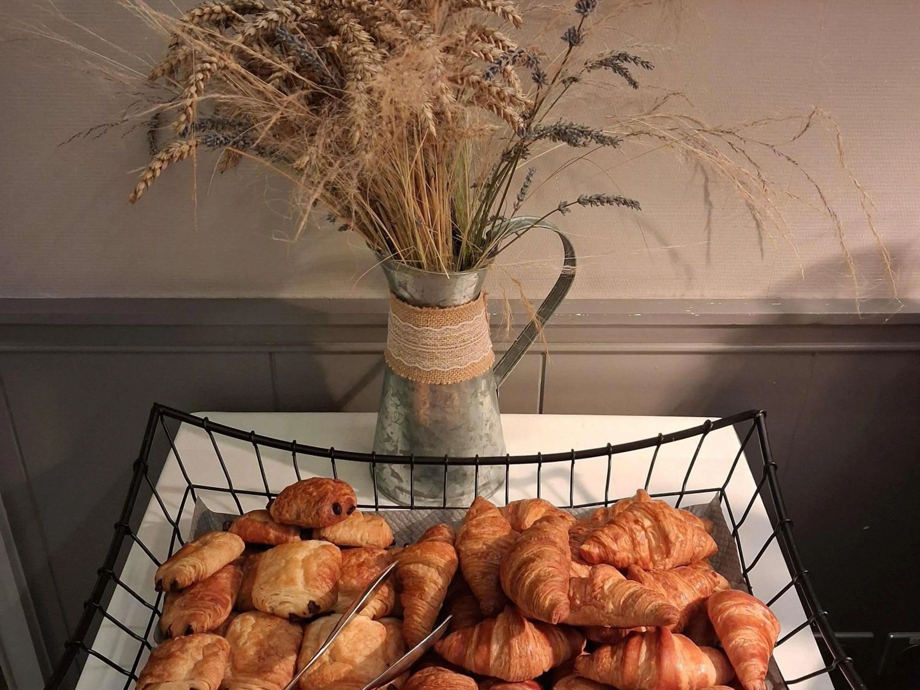 Breakfast in Mercure Honfleur
