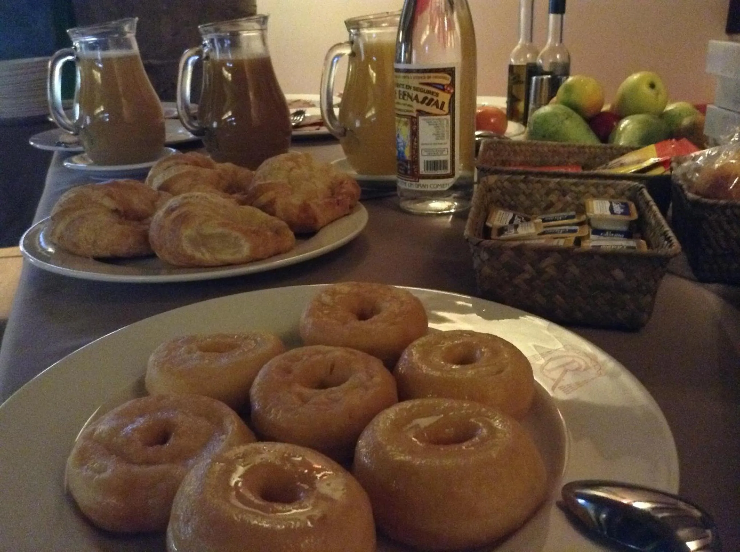 Continental breakfast in Hotel Cardenal Ram