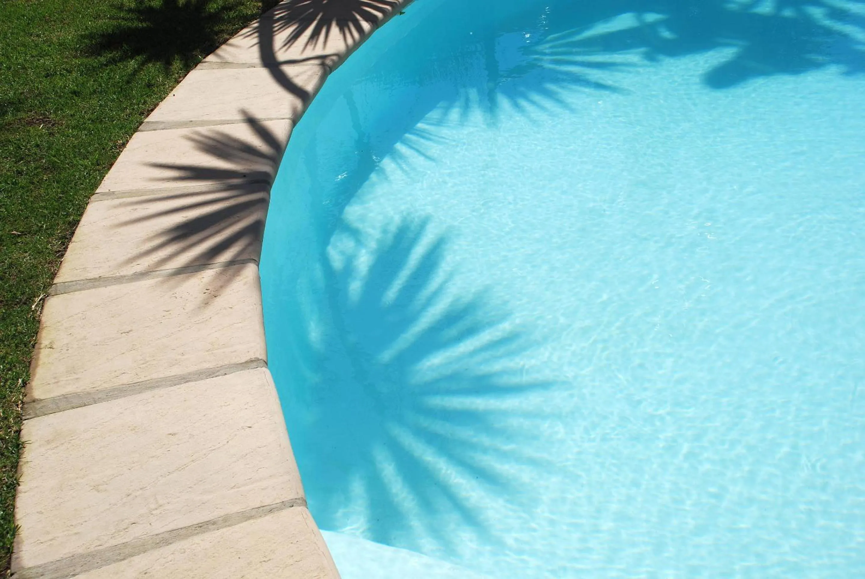 Swimming pool in Mandalay Guest House Plettenberg Bay