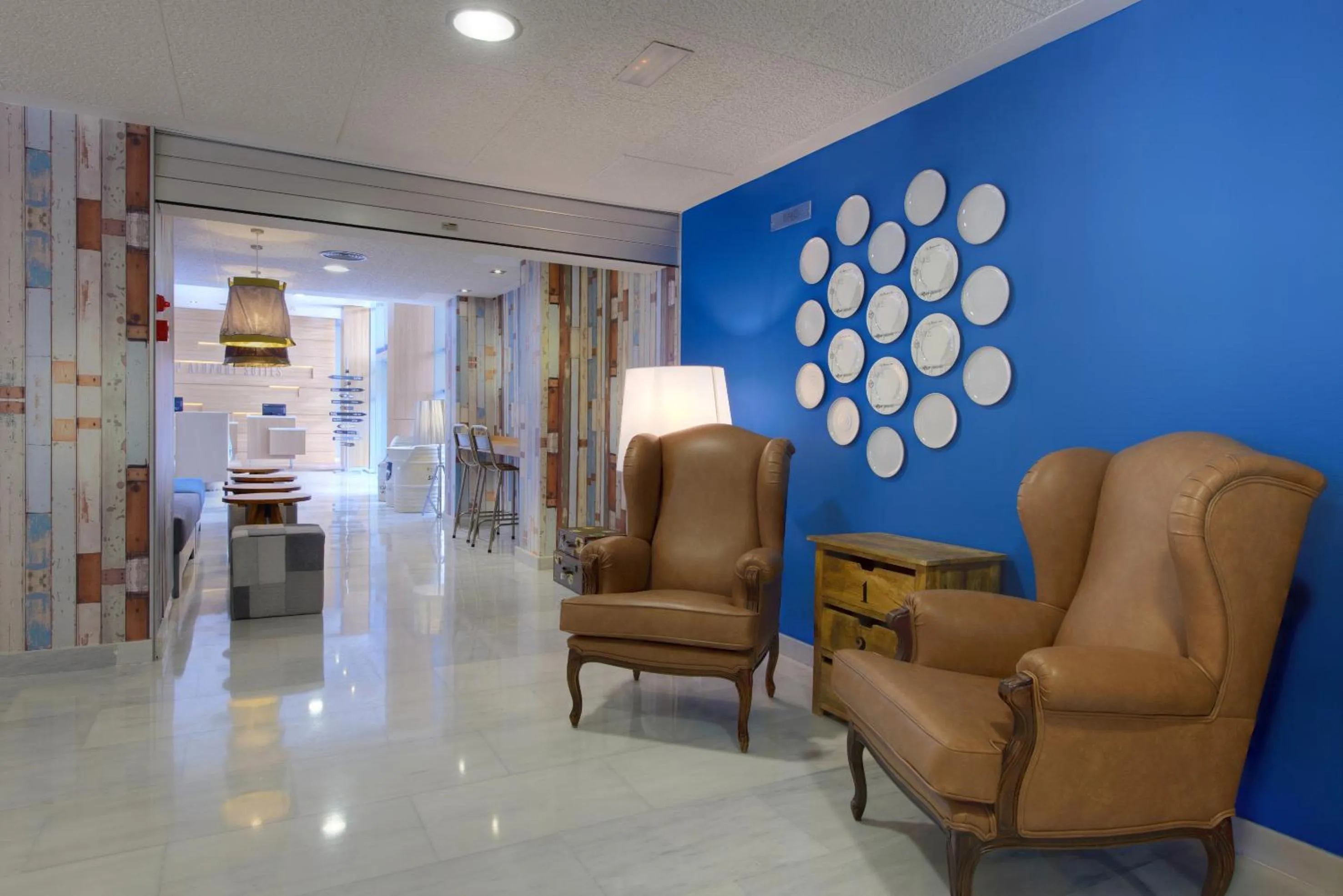 Lobby or reception in Madrid Airport Suites, Affiliated by Meliá