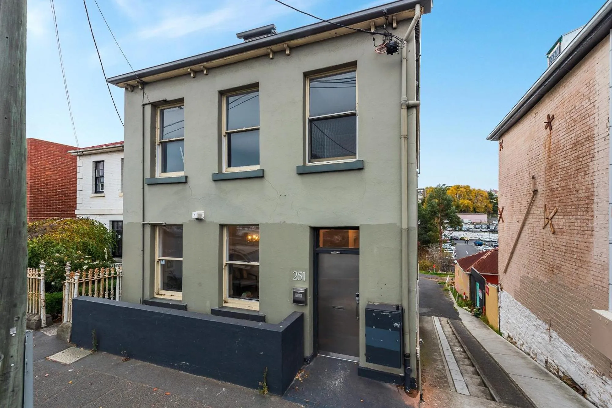 Facade/entrance in City Retreat Hobart