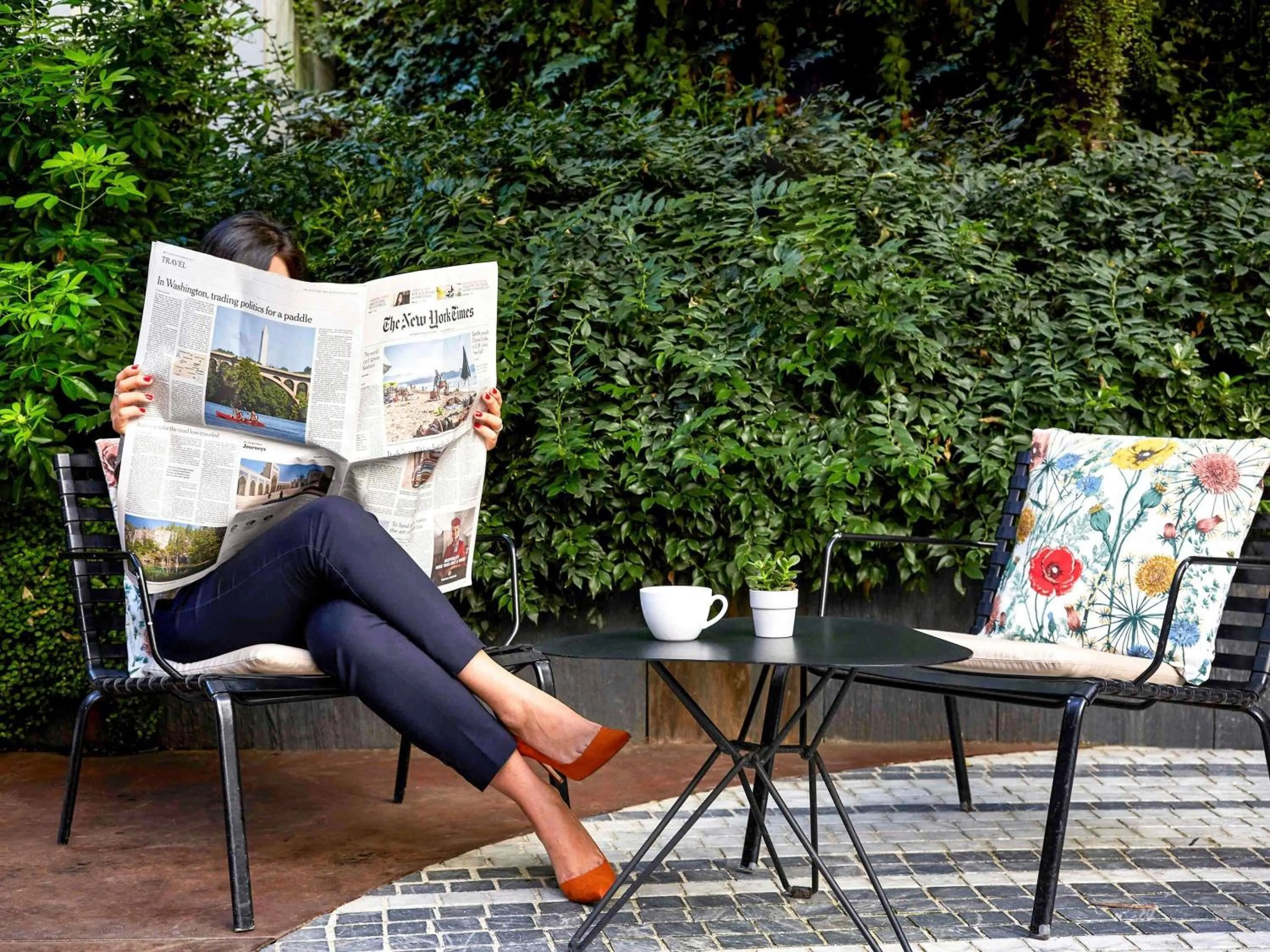 Lounge or bar in Novotel Paris Les Halles