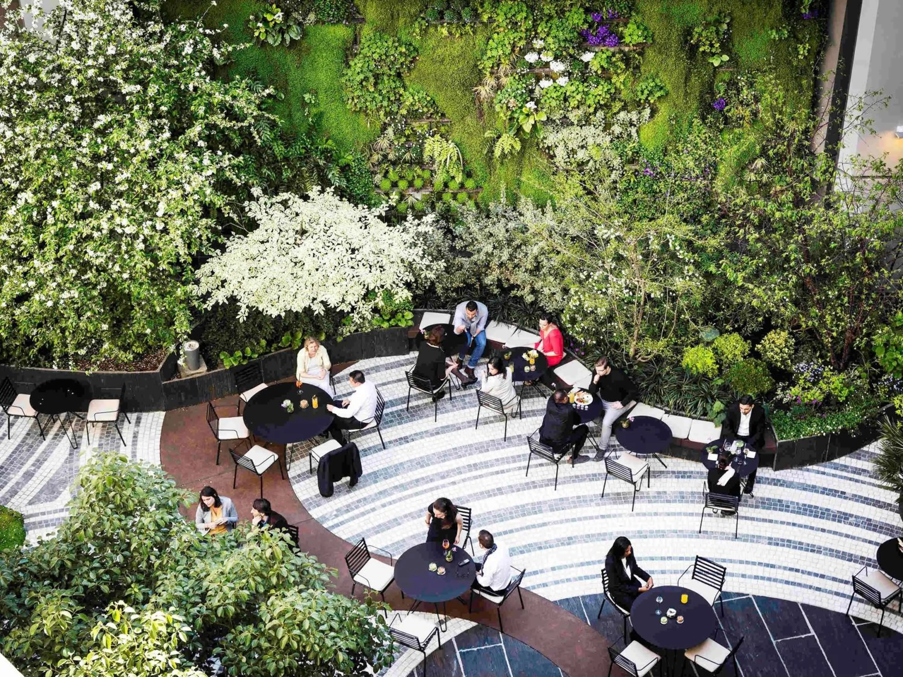 Property building in Novotel Paris Les Halles