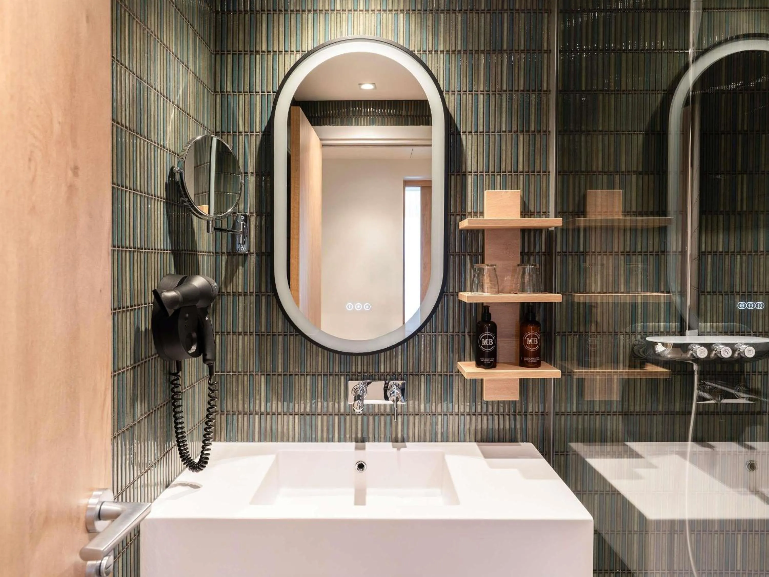 Bedroom in Novotel Paris Les Halles