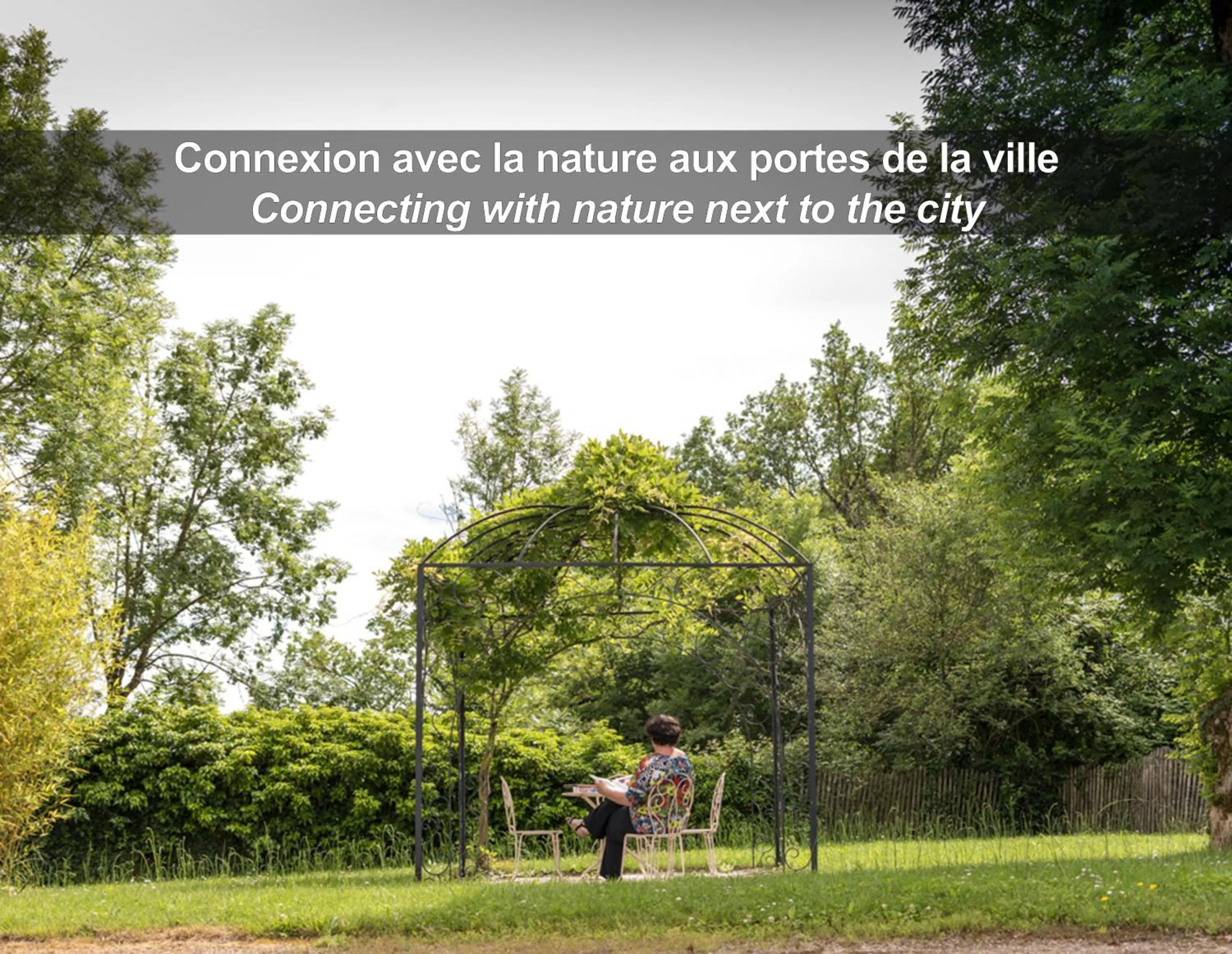 Spring in HÔTEL LA FERME DE BOURRAN - RODEZ - parking privé, soirée étape, bornes voitures électriques