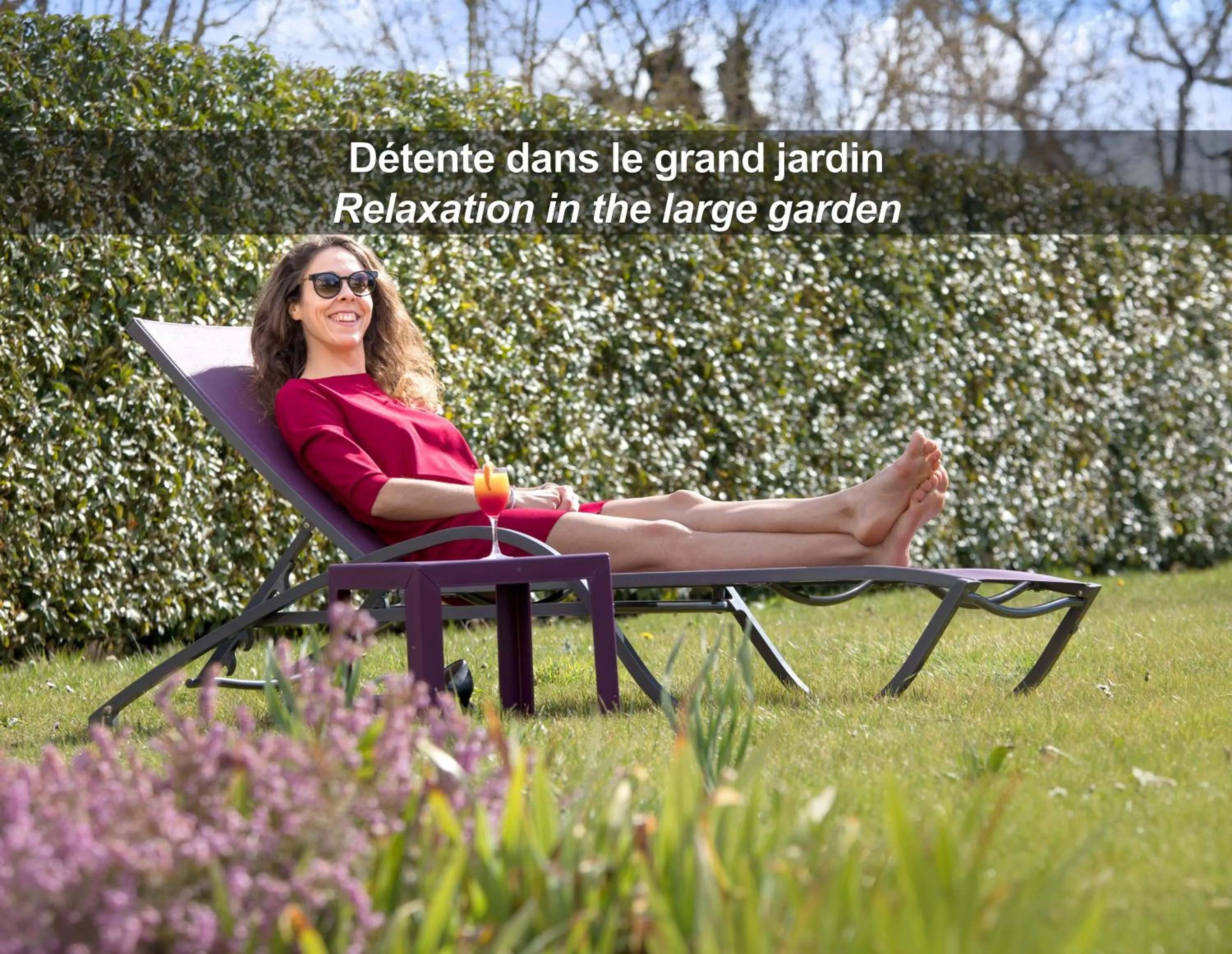 Spring in HÔTEL LA FERME DE BOURRAN - RODEZ - parking privé, soirée étape, bornes voitures électriques