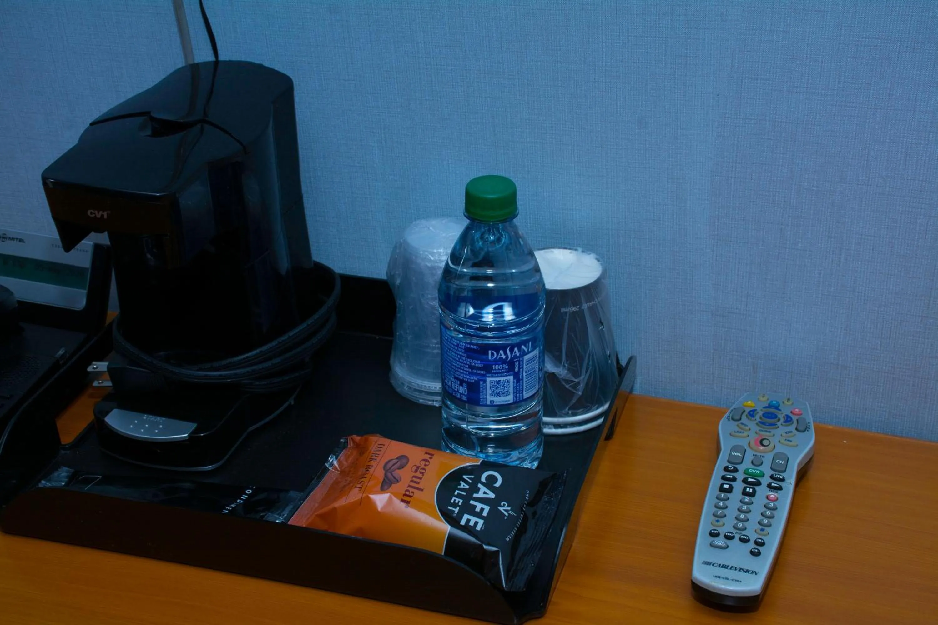 Coffee/tea facilities in At 9 Motel