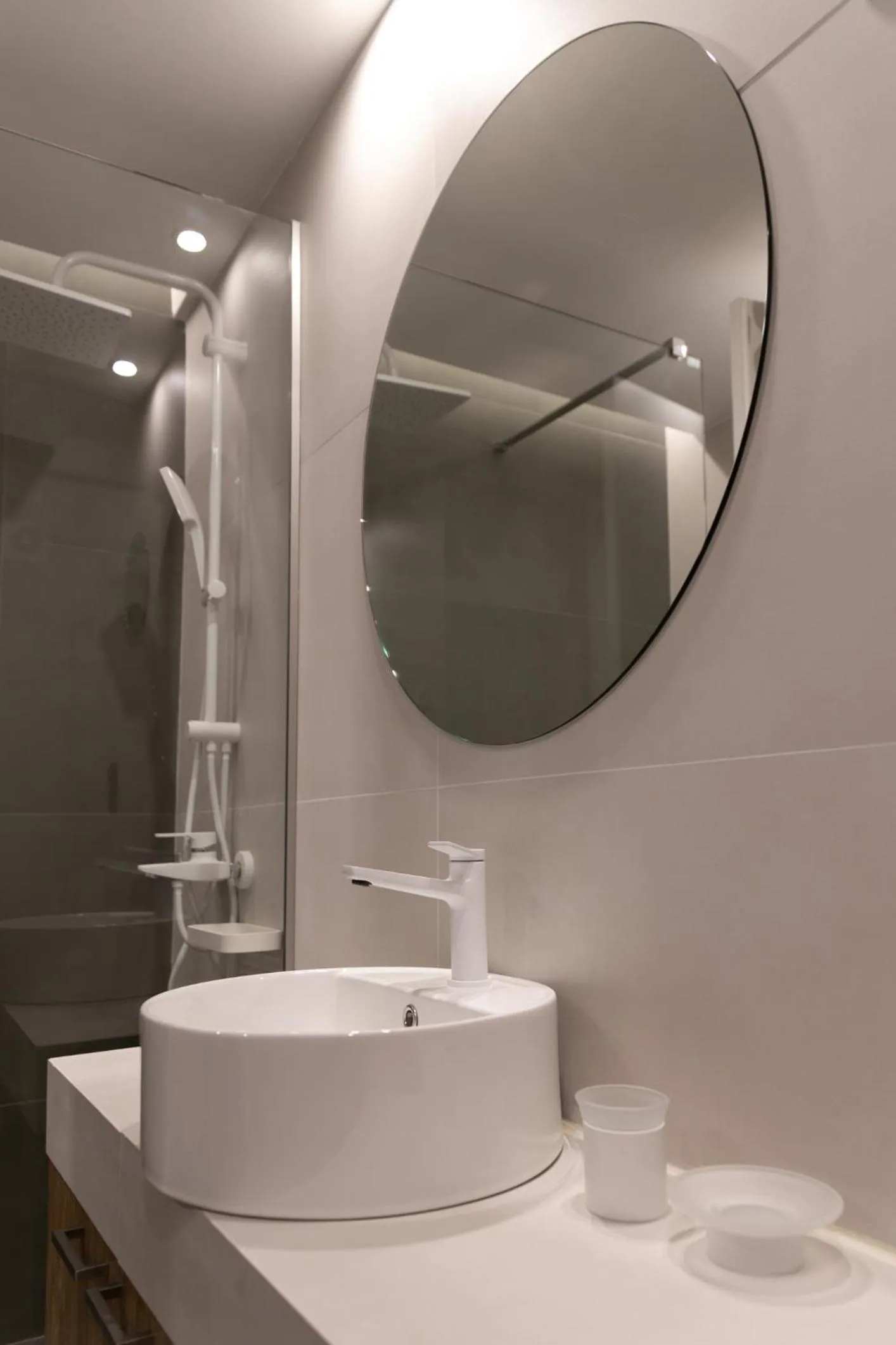 Shower in Evripidou Suites