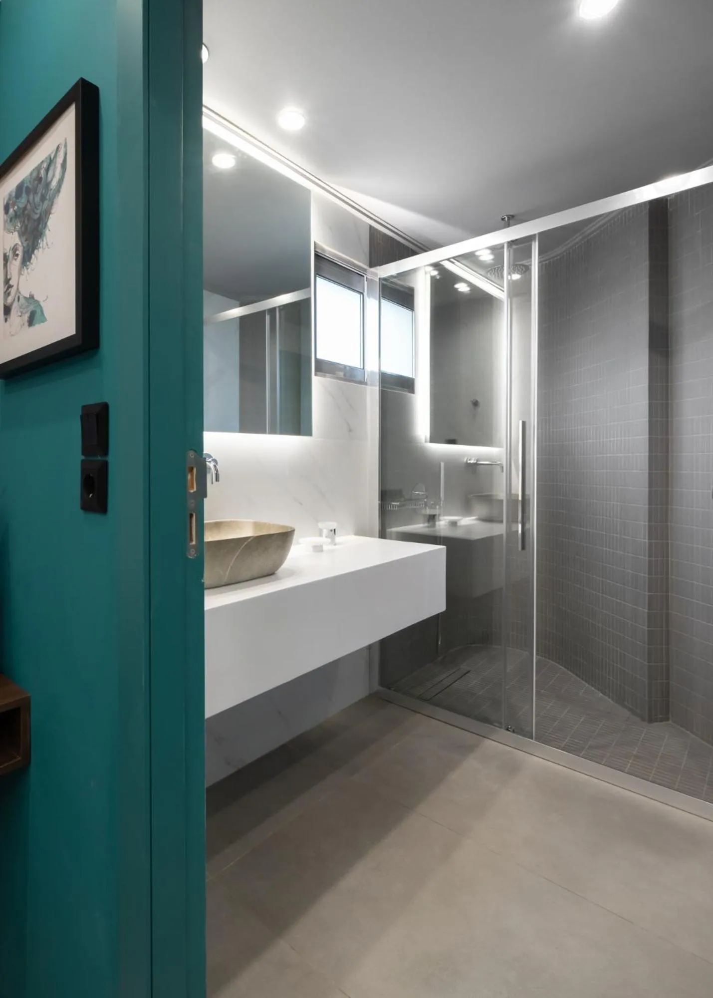 Bathroom in Evripidou Suites